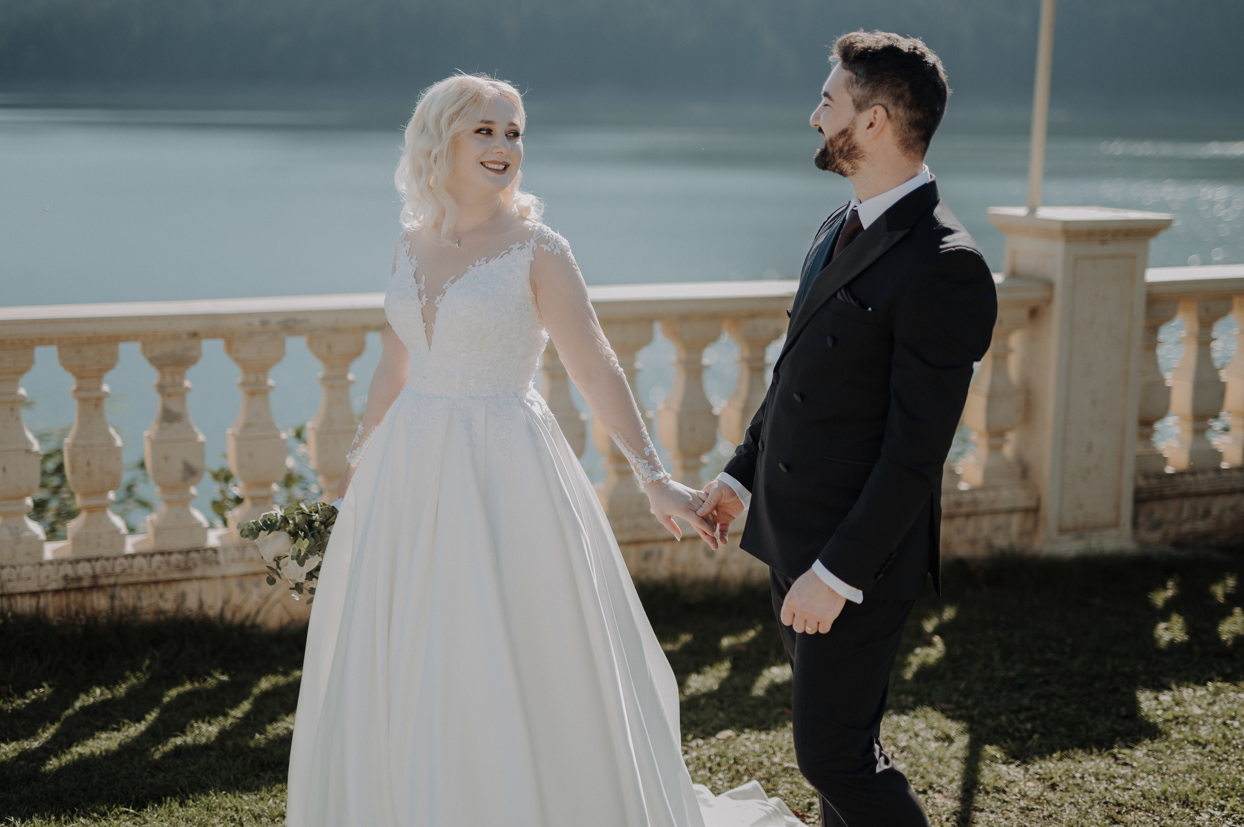 Livia + Dani | Grădinile Romane. FotoVizion Iași