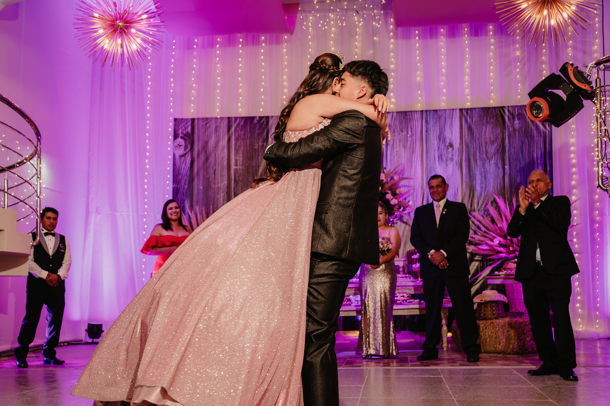 XV DE LETIZIA. Studio KVTA | Fotografía y Video de Bodas en Arequipa