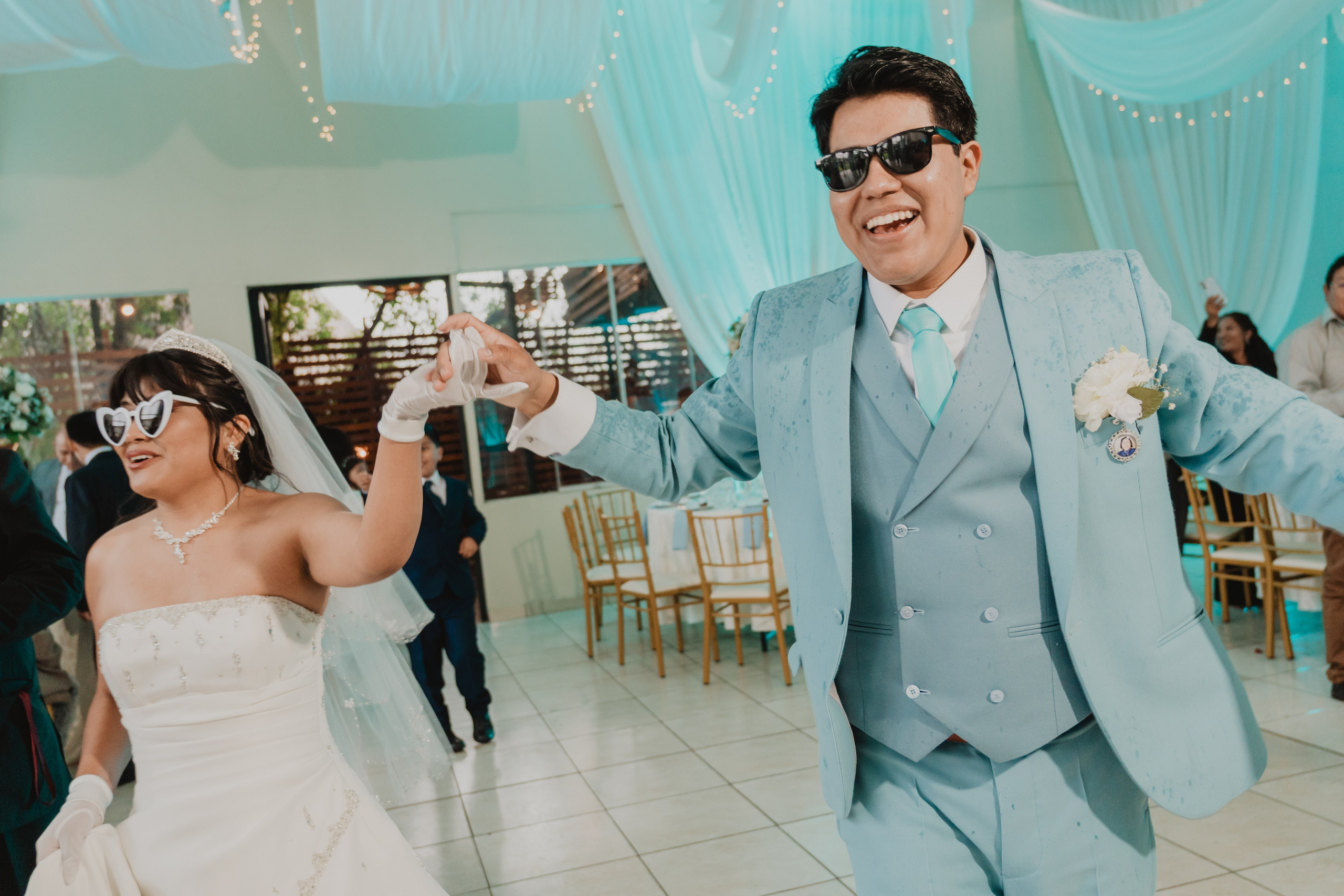 STEISY + EMMANUEL | BODA RELIGIOSA. Studio KVTA | Fotografía y Video de Bodas en Arequipa