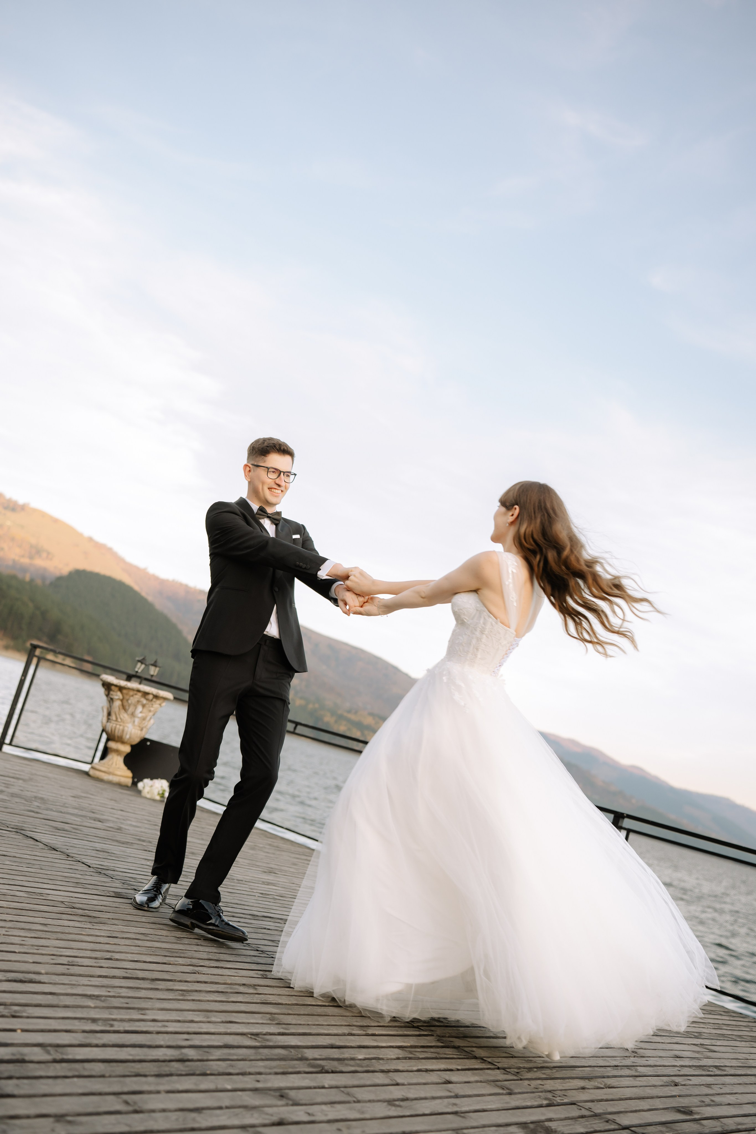 Raluca + Marius | Gradinile Romane. Proud Vision Weddings | Wedding Photography & Film — Servicii profesionale Foto Video Nunta Iasi