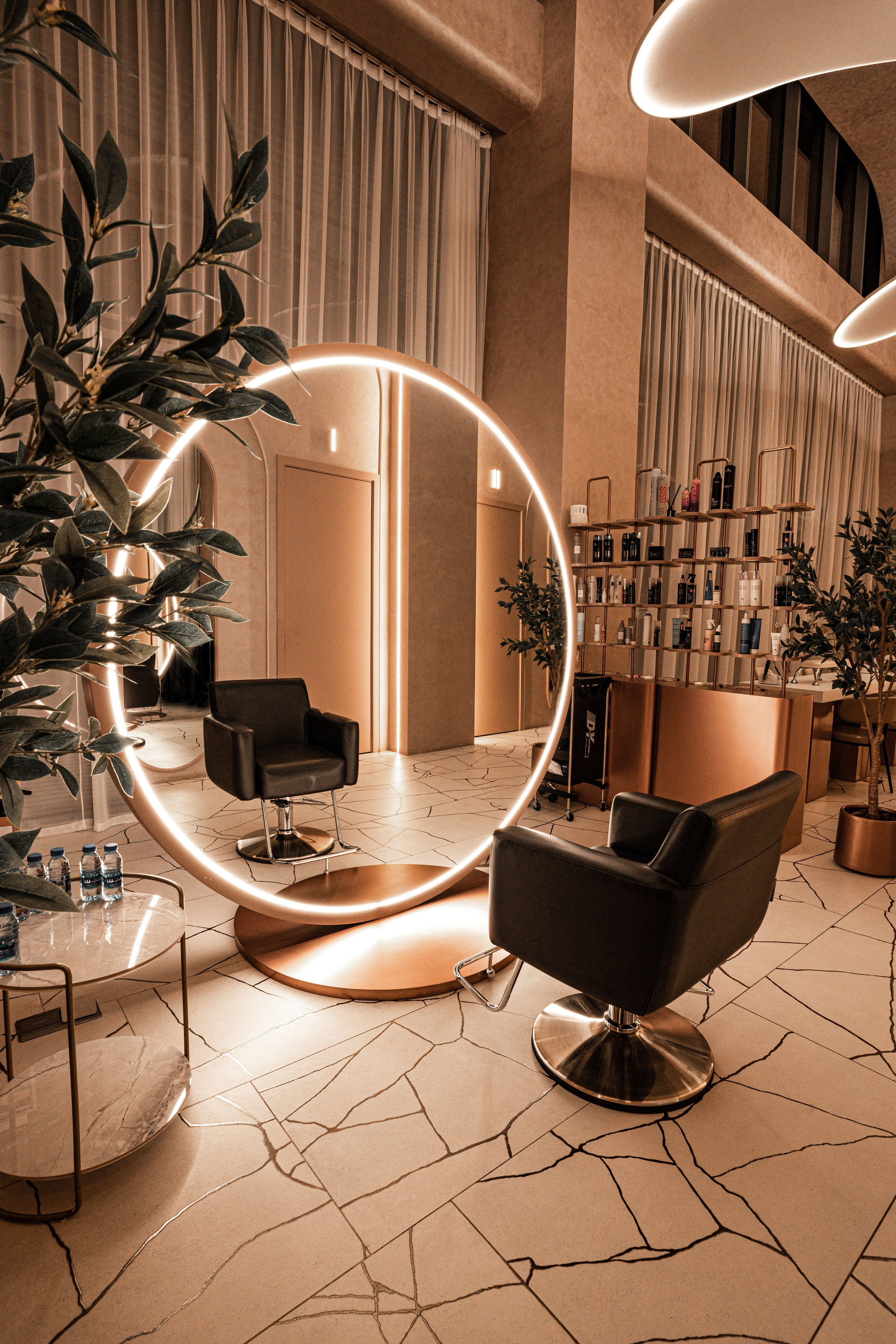 Photo and video production. Editing & retouching services. Training