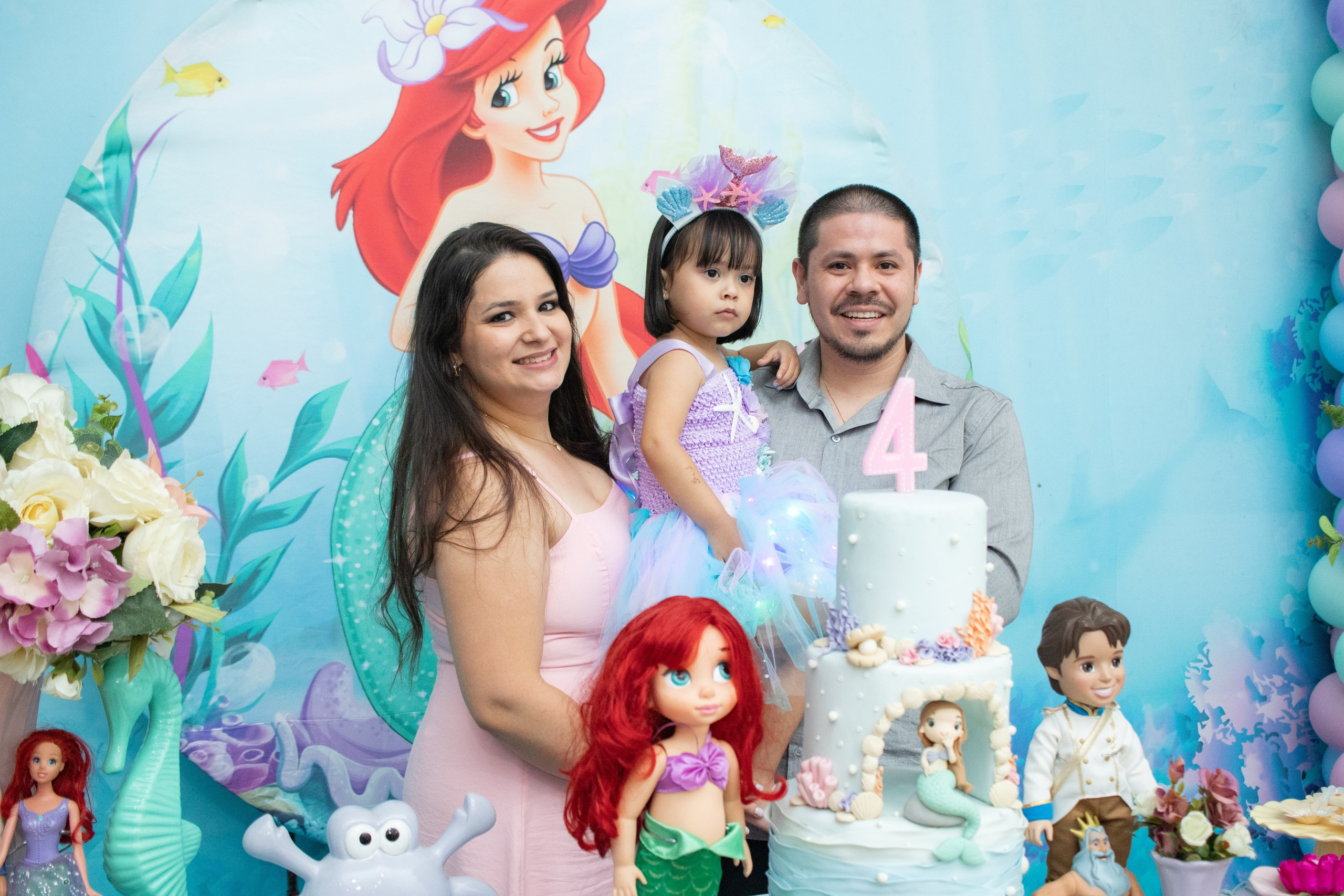 Alice — Aniversário 4 anos. Principal