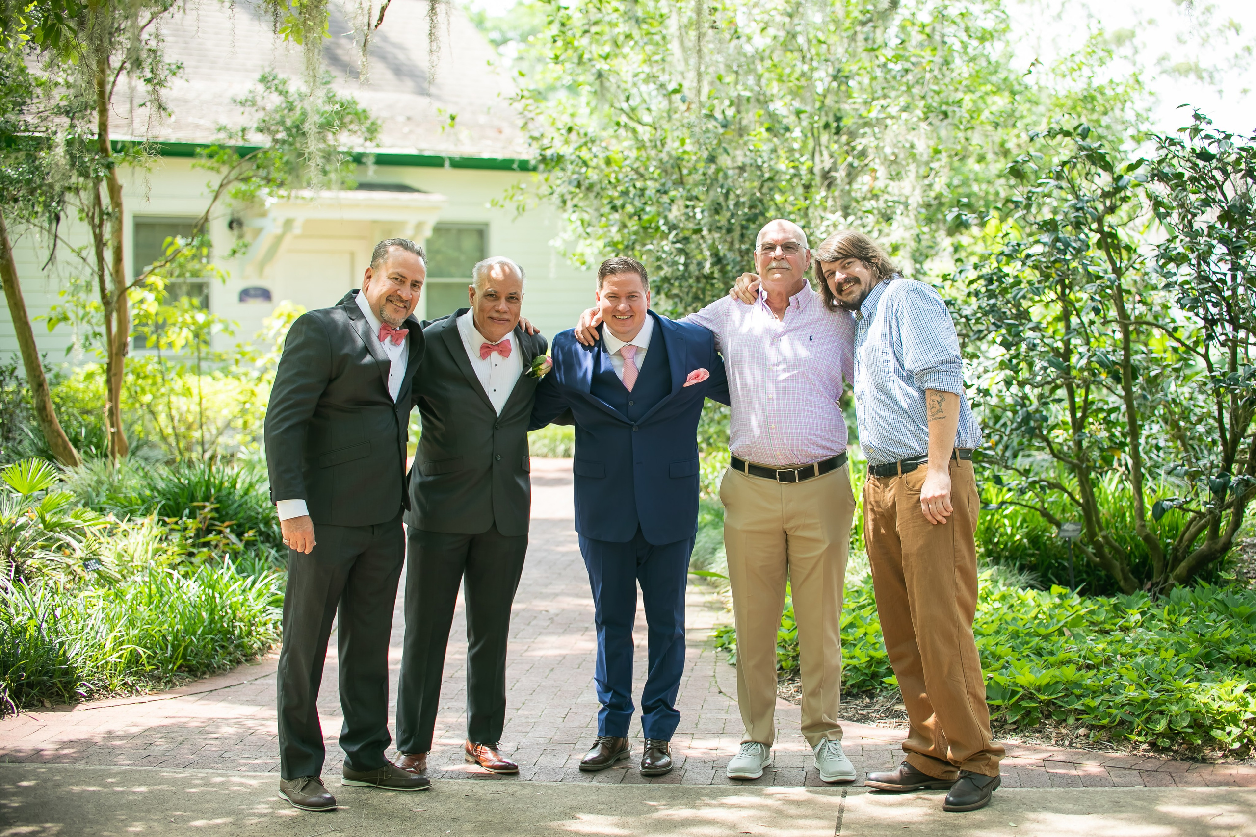 Wedding in The Lue Gardens intimate wedding photography. Lana Photography — Wedding & Family Photographer in Florida & Beyond