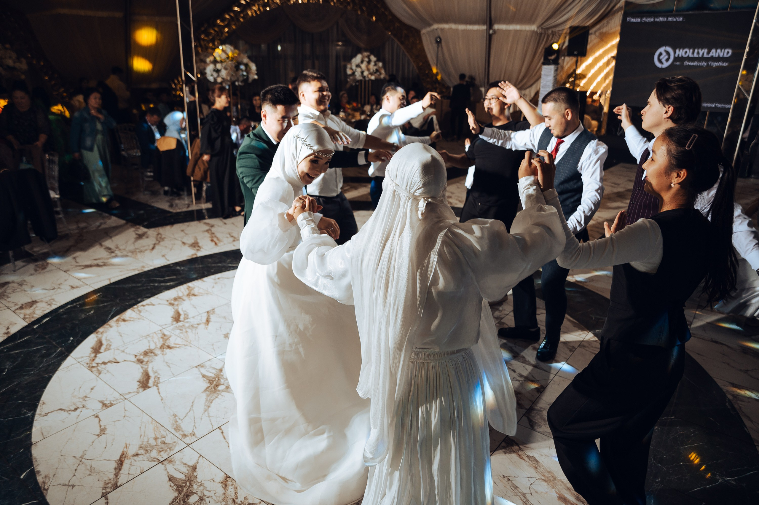 MAHMUD & AIDAI. Фотограф в Бишкеке Андрей Кавешников