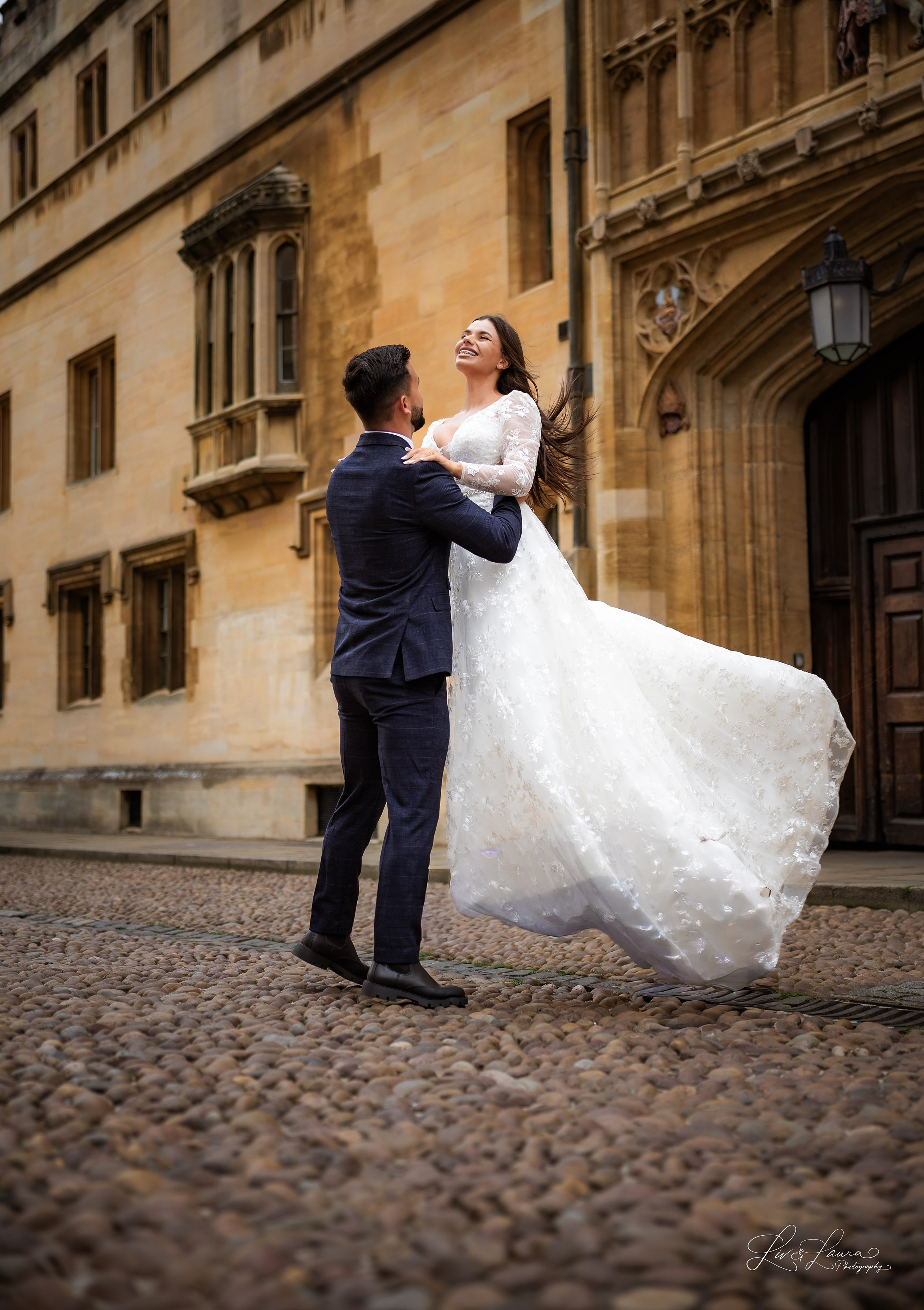 Oxford. Wedding and boudoir photography by Liv and Laura