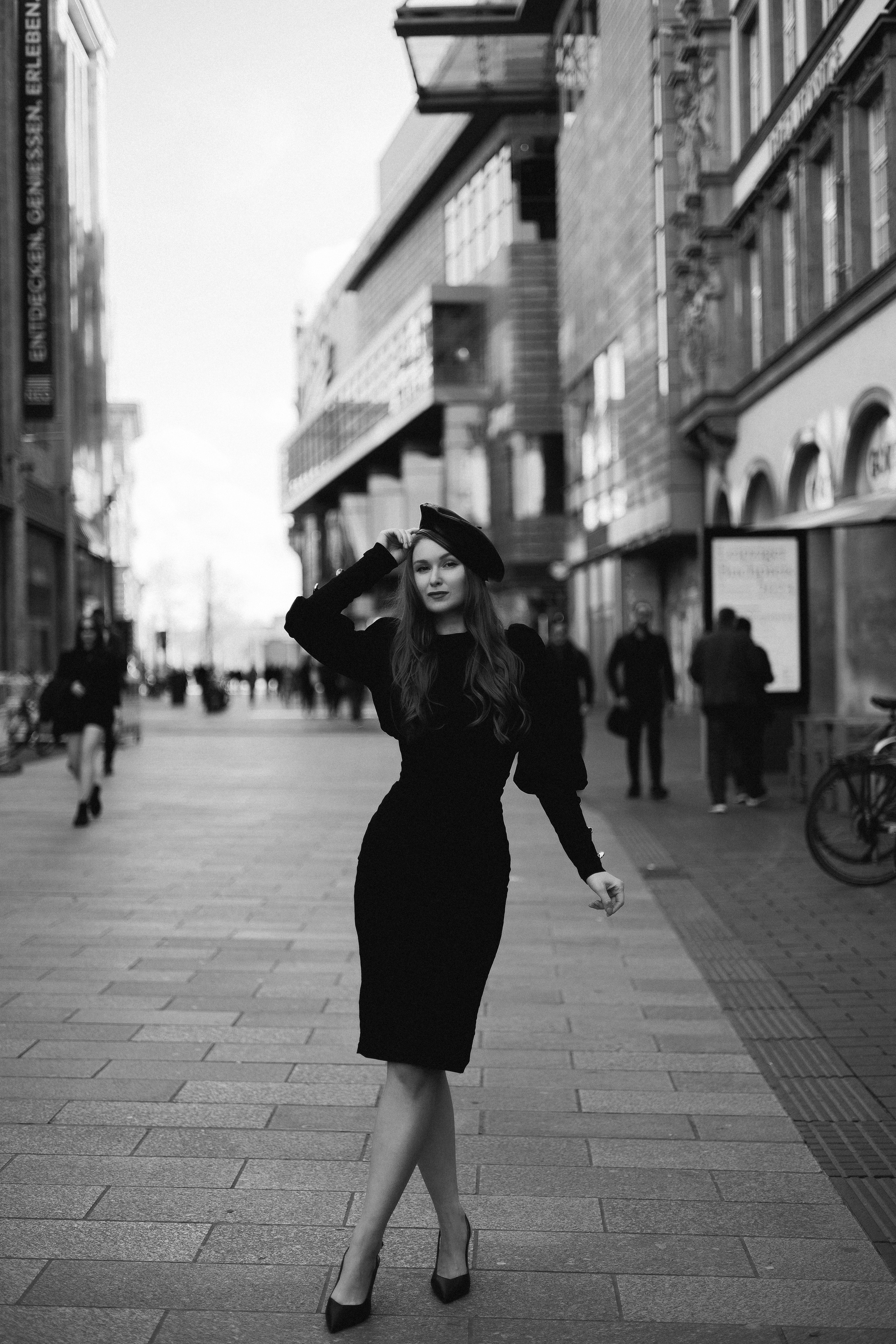Monochrome Elegance. Black & White City Portraits | Timeless, Strong.Cinematic. Kristina Kozheltsova- Soulful Portrait&Lifestyle&Love Story Photographer in Leipzig, Germany