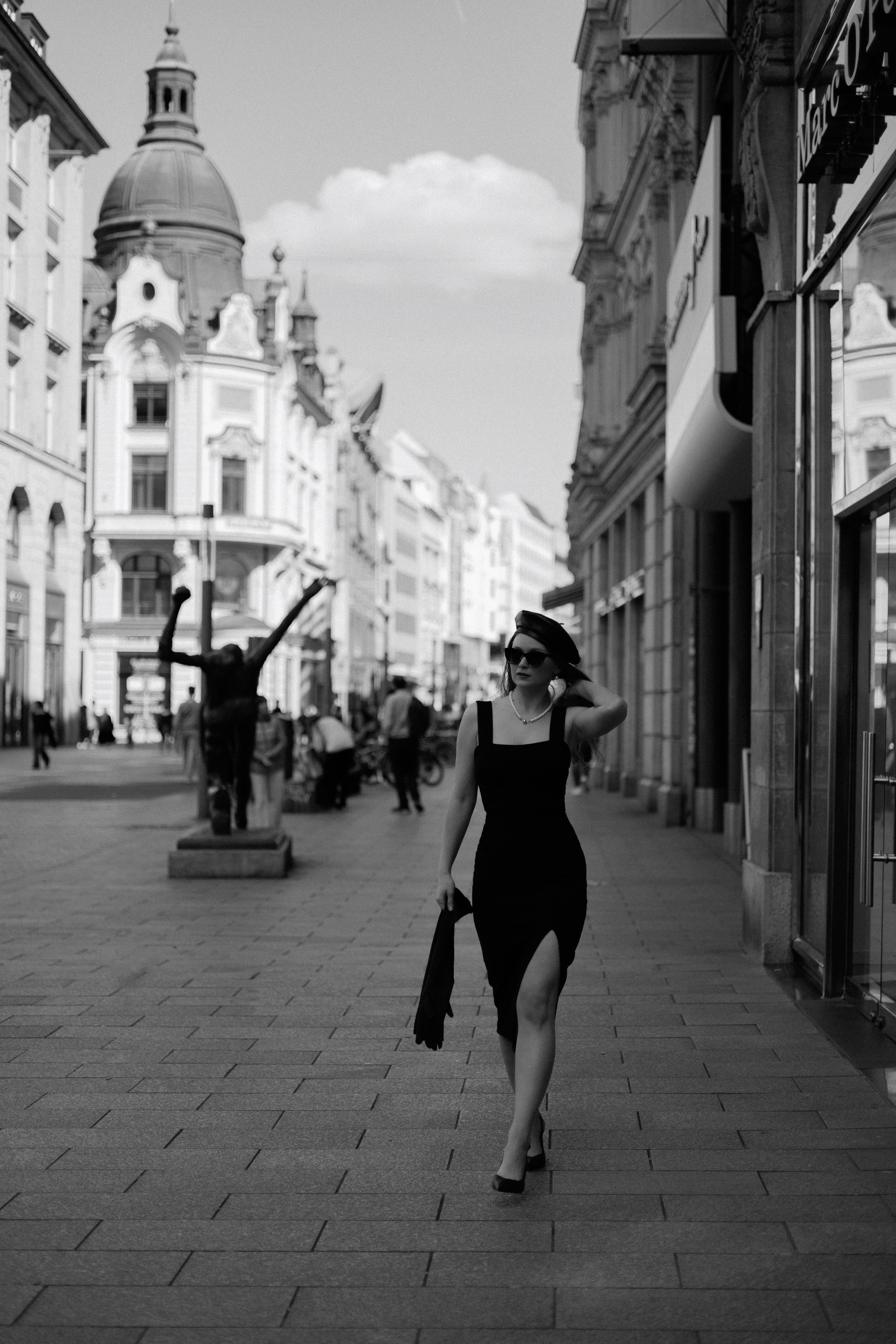 Monochrome Elegance. Black & White City Portraits | Timeless, Strong.Cinematic. Kristina Kozheltsova- Soulful Portrait&Lifestyle&Love Story Photographer in Leipzig, Germany