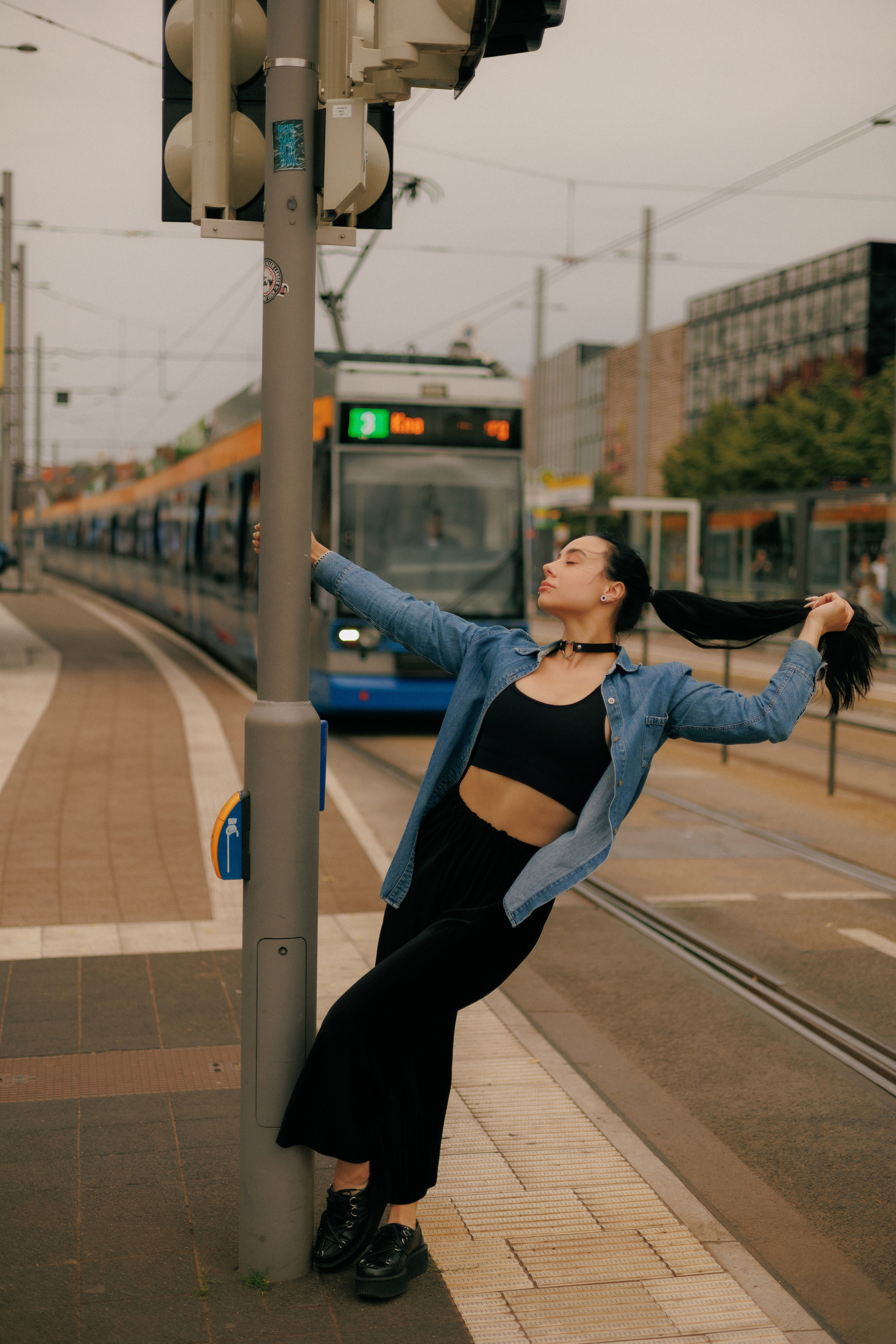 Urban Energy — Street Portraits in Natural Light. Confident, Bold & Cinematic. Kristina Kozheltsova- Soulful Portrait&Lifestyle&Love Story Photographer in Leipzig, Germany