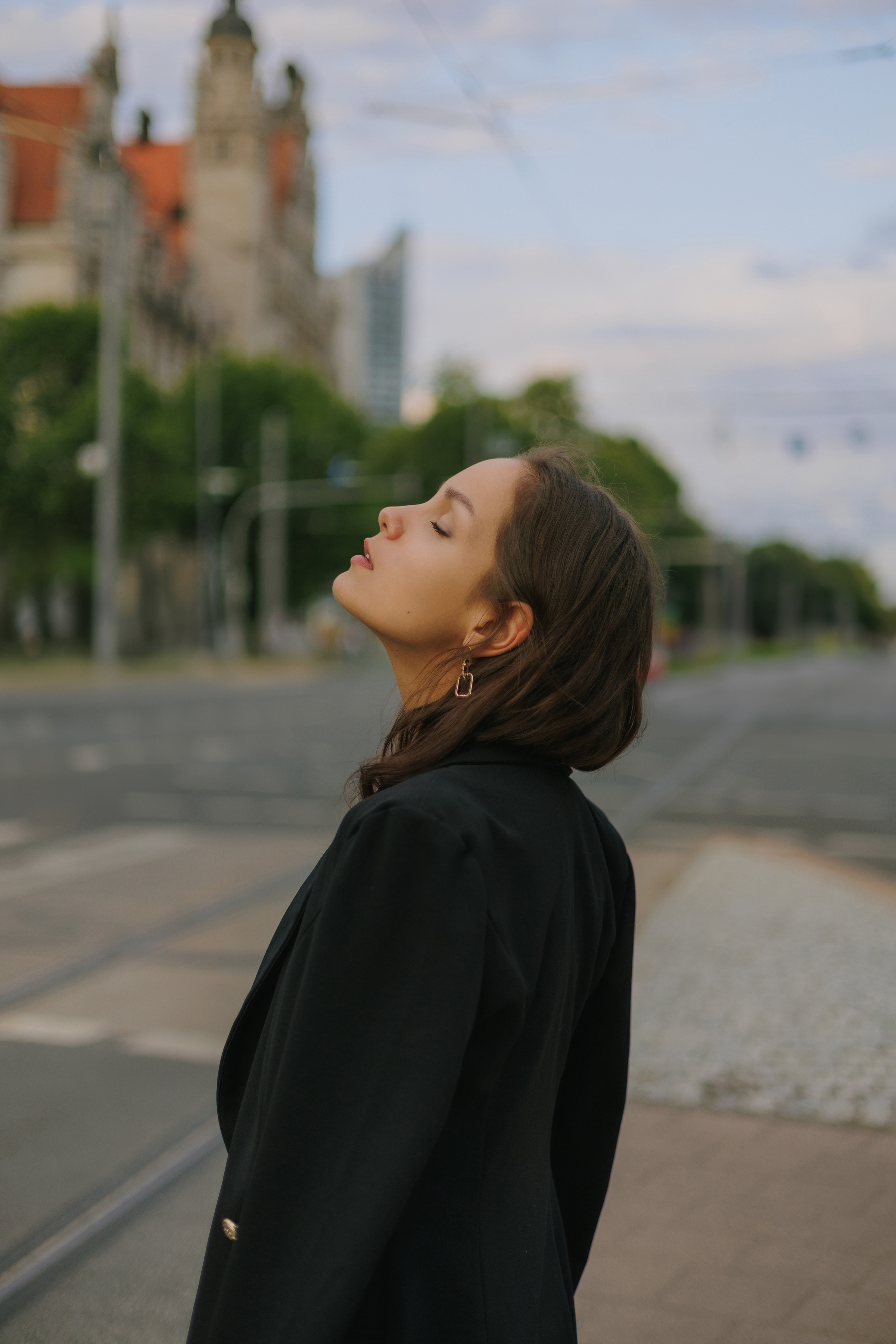 Dark Grace. City Portraits in Black Dress | Elegant, Cinematic. Timeless. Kristina Kozheltsova- Soulful Portrait&Lifestyle&Love Story Photographer in Leipzig, Germany