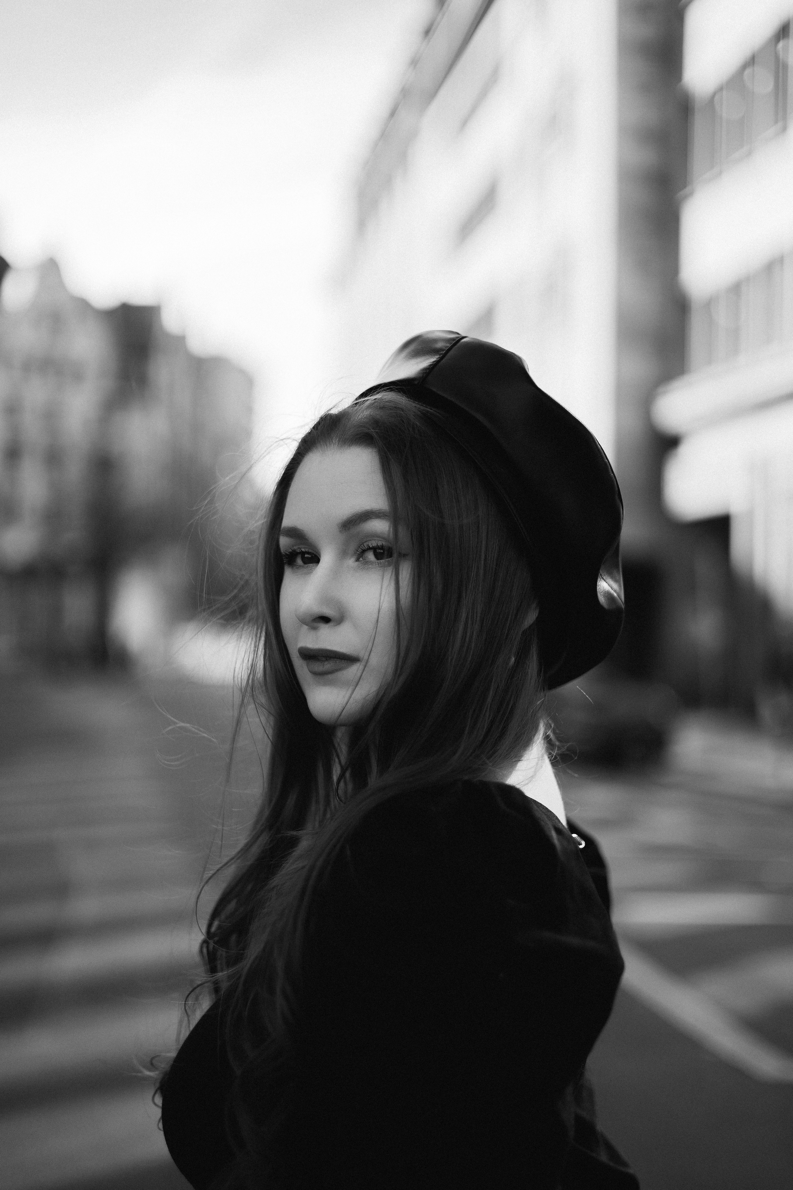 Monochrome Elegance. Black & White City Portraits | Timeless, Strong.Cinematic. Kristina Kozheltsova- Soulful Portrait&Lifestyle&Love Story Photographer in Leipzig, Germany
