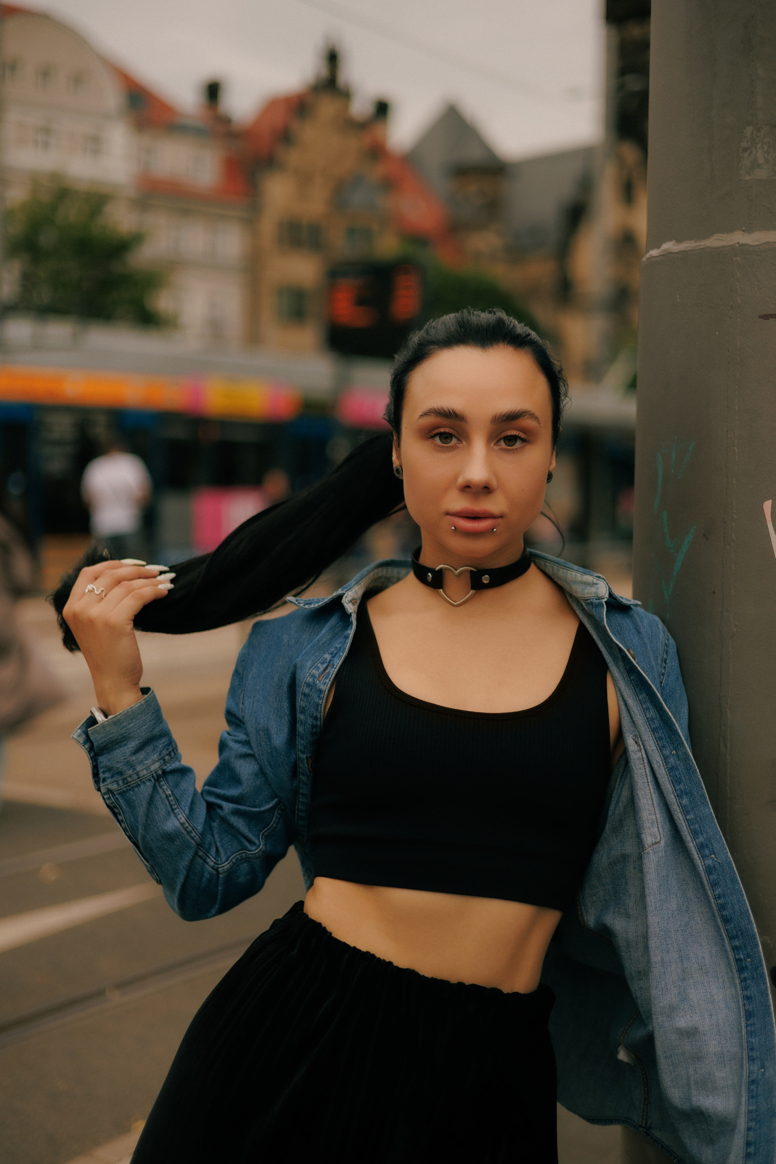 Urban Energy — Street Portraits in Natural Light. Confident, Bold & Cinematic. Kristina Kozheltsova- Soulful Portrait&Lifestyle&Love Story Photographer in Leipzig, Germany