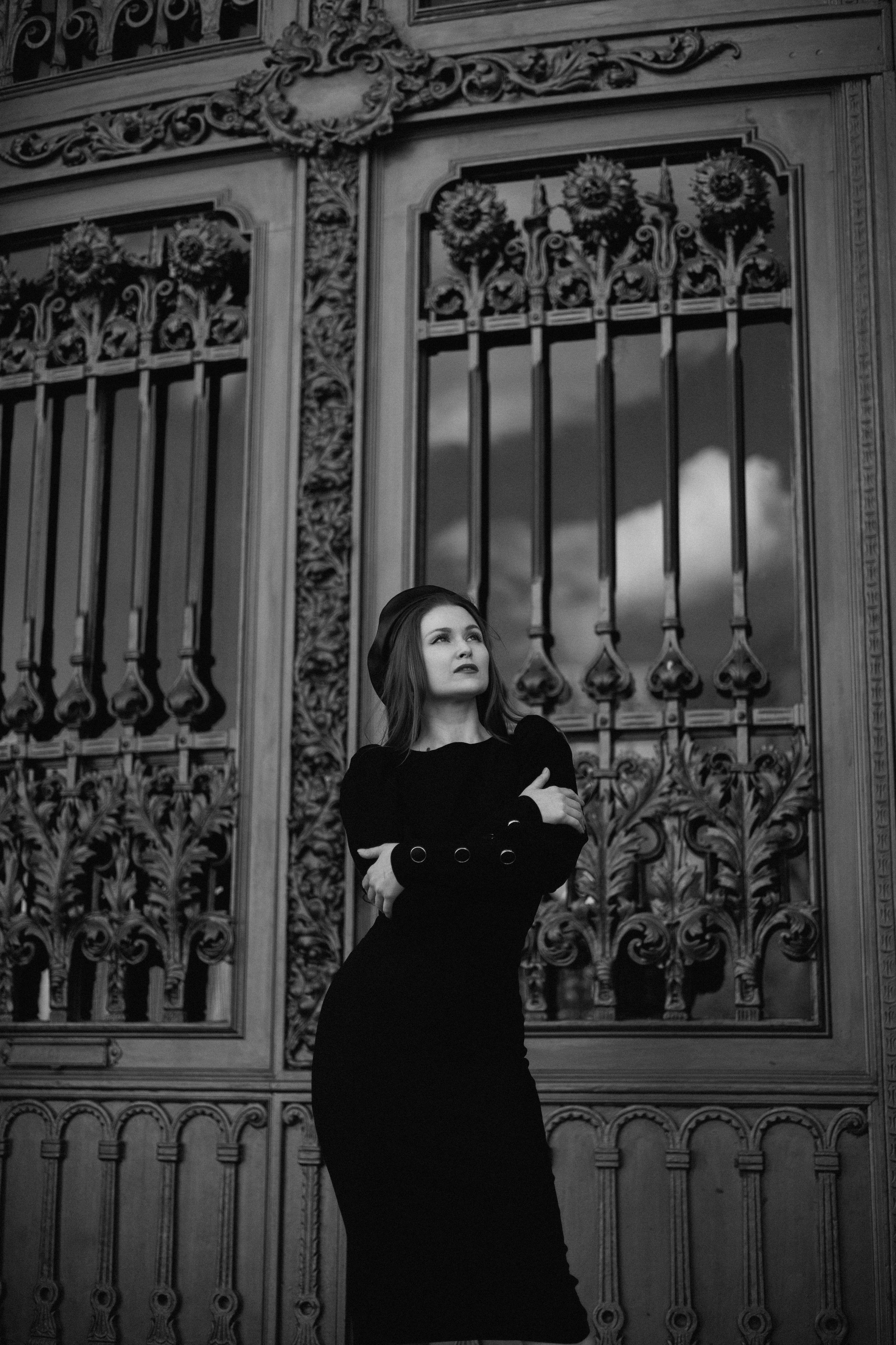 Monochrome Elegance. Black & White City Portraits | Timeless, Strong.Cinematic. Kristina Kozheltsova- Soulful Portrait&Lifestyle&Love Story Photographer in Leipzig, Germany