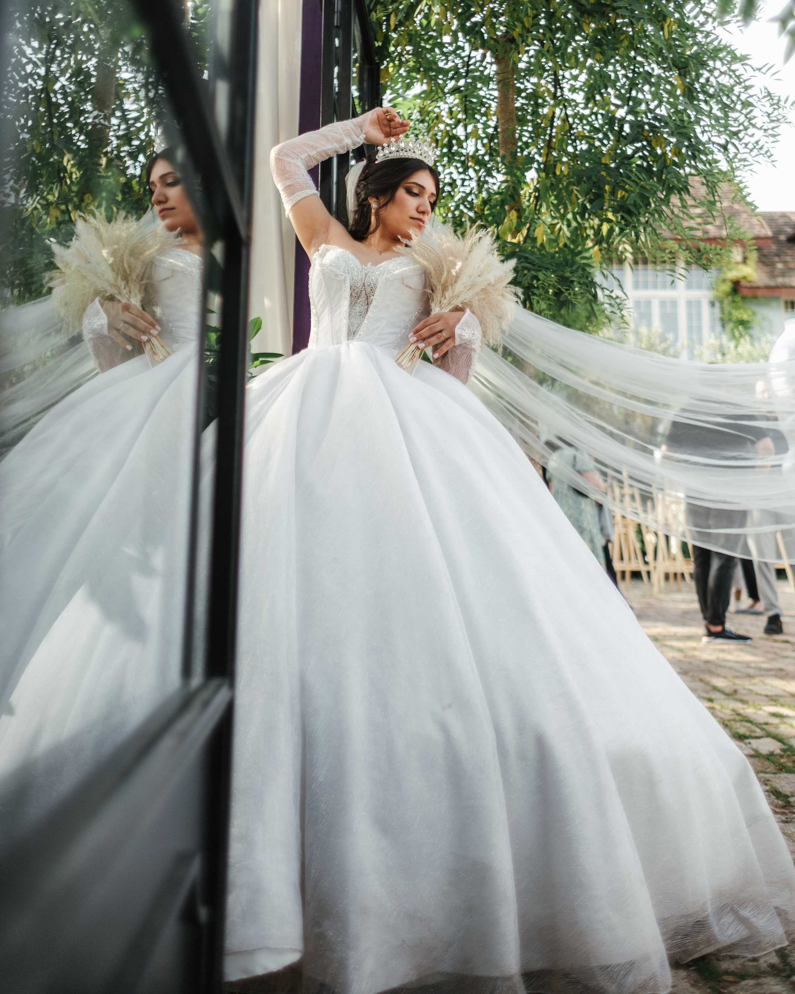 Nino & Giorgi. Bspander