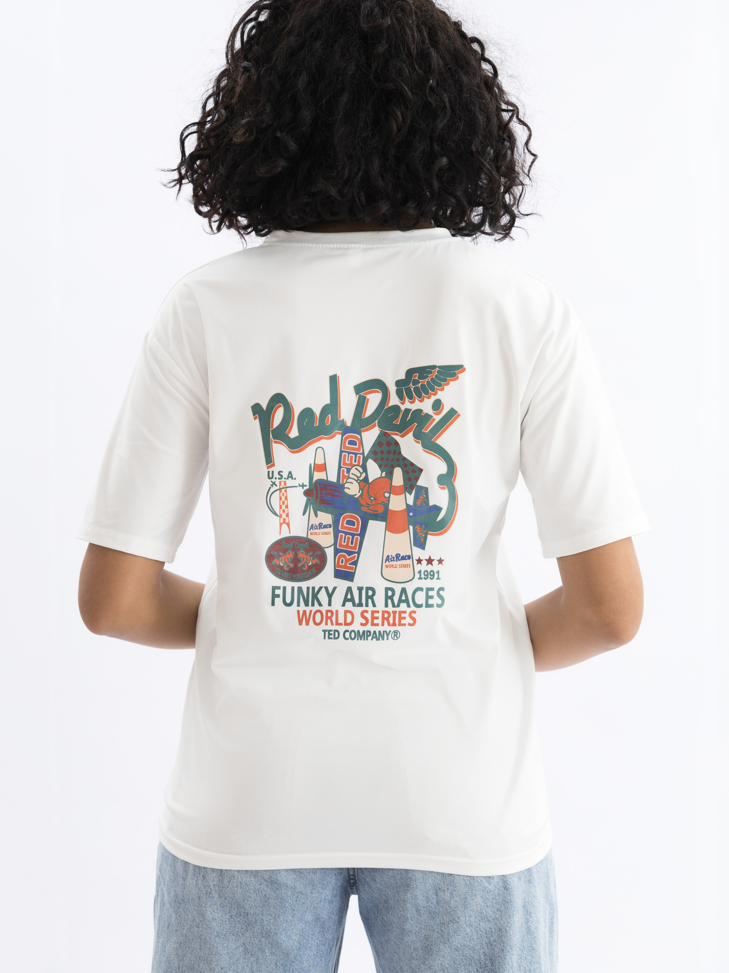 Одежда. Предметная фотосъемка в Алматы. Студия фото и видео съемки товаров