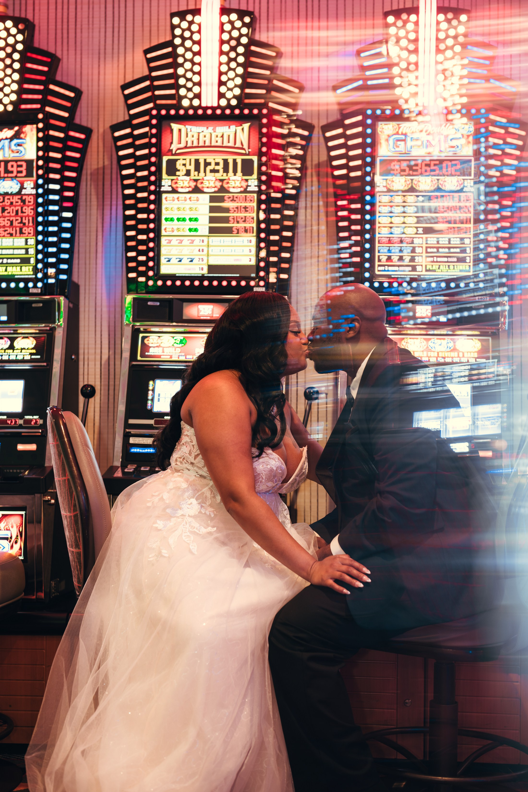 Jasmin&Keidrick. Wedding & elopement photographer Viktoriya Kravtsov. Las Vegas
