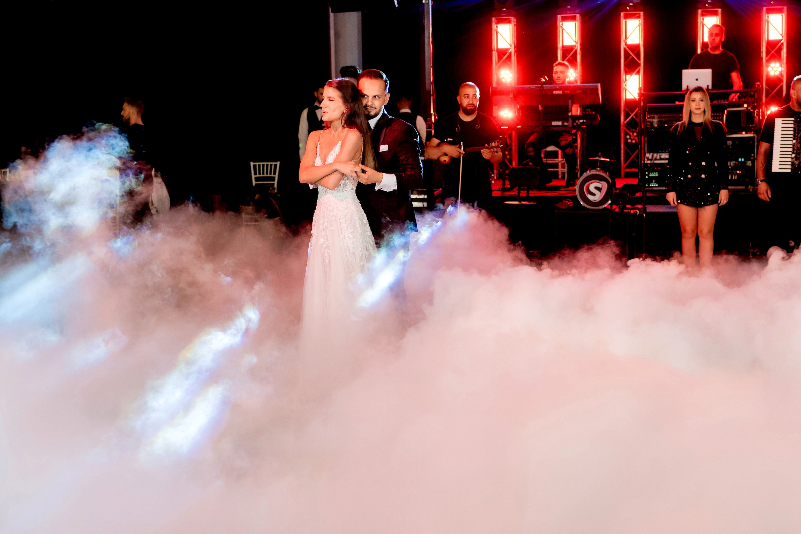 Laura si Felix - Nunta la Domeniile Saftica. Fotografi de nunta in Bucuresti, Iulia si Stefan Ovidiu
