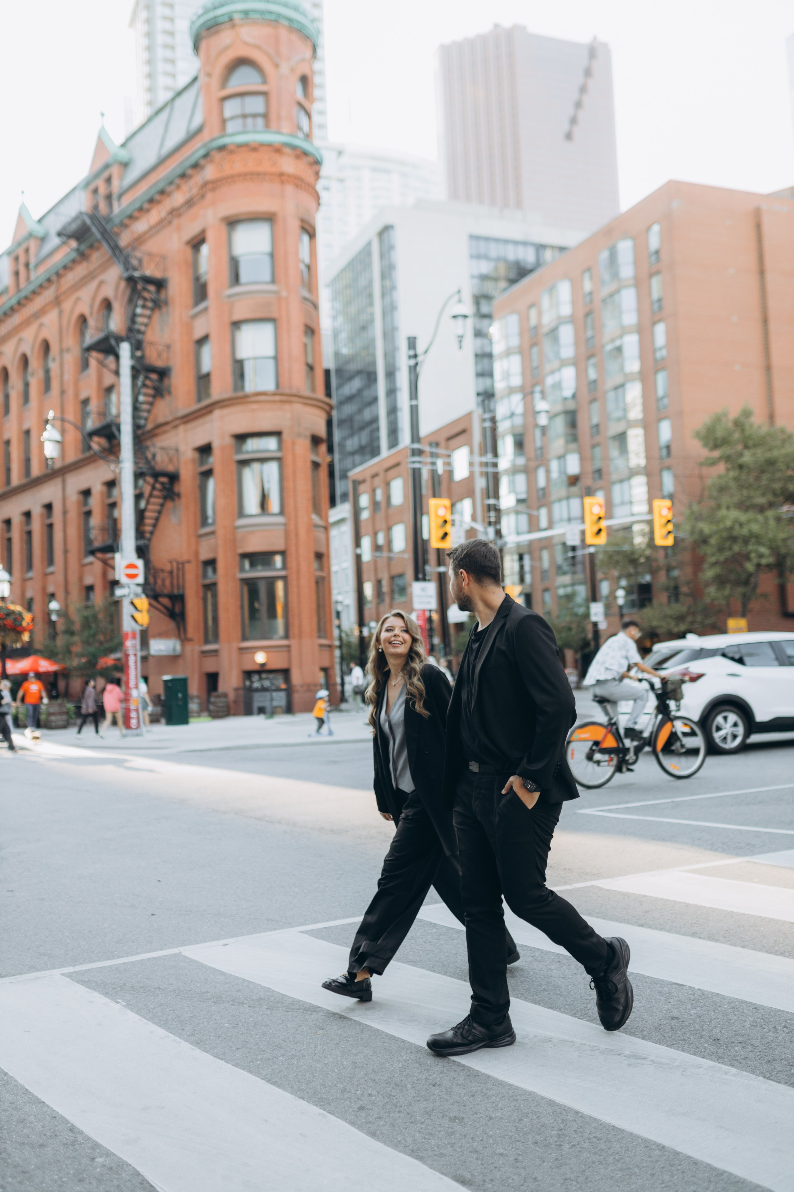 Downtown Love Story. Chernenko.photography