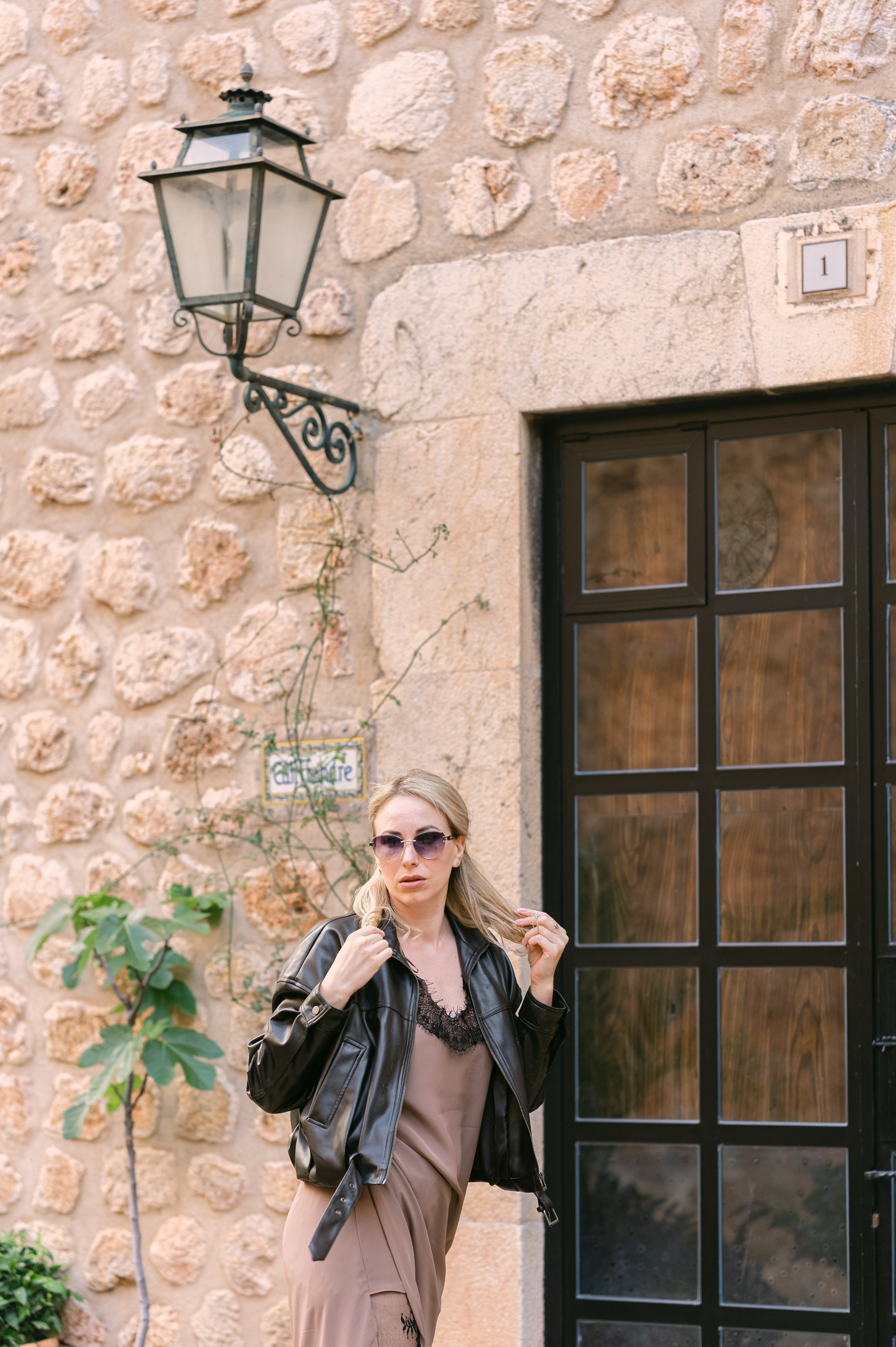 Photoshoot in Fornalutx Mallorca. Photographer in Mallorca