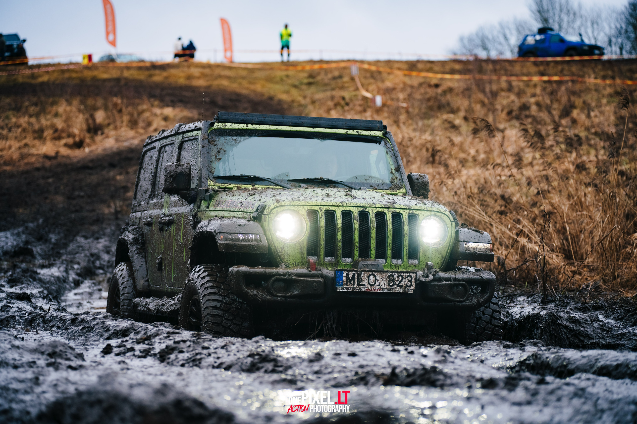 OFFROAD Parkas 2023. OnePIXEL