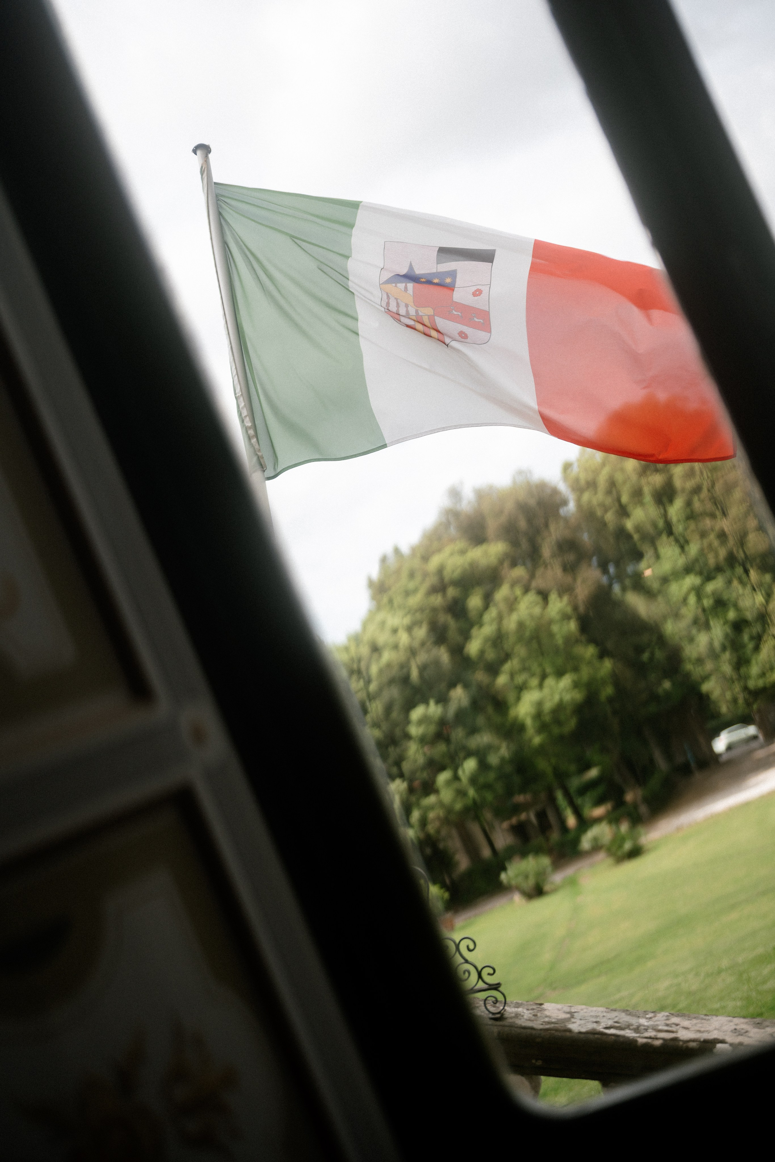 Destination wedding portfolio Europe elegant bride groom photography. Destination Wedding Photographer Alex Pasarelu
