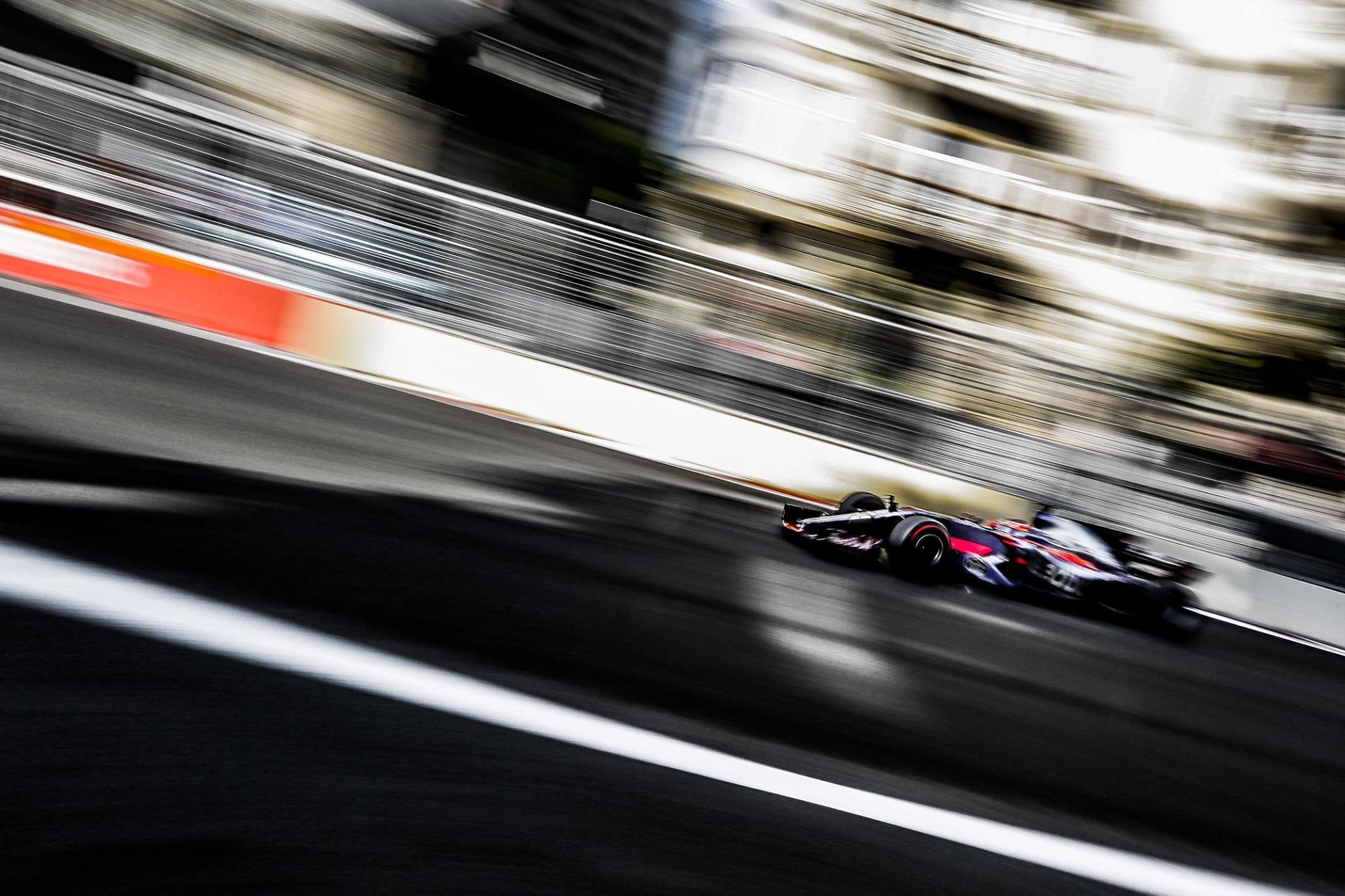 Formula 1 Bakı GP 2017. Bakıda Peşəkar Tədbir, Love Story və Təbiət Fotoqrafı — Elşən Baba