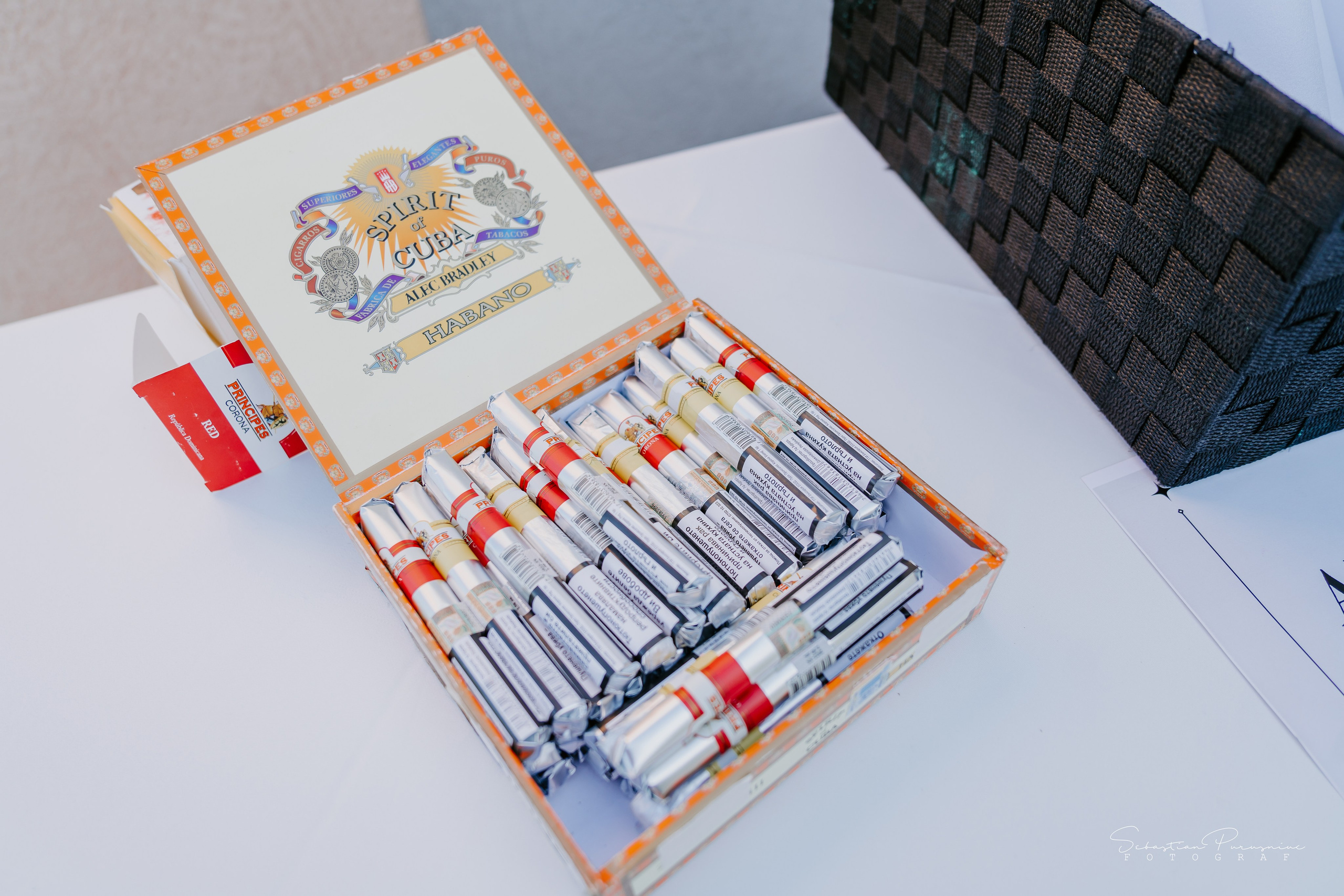 Adelina & Angel. Sebastian Purusniuc Fotograf - Iasi