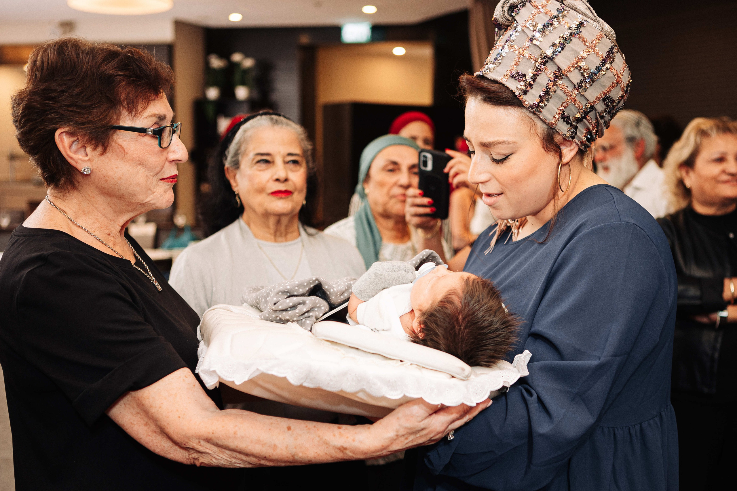 BRIT MILA AT HOTEL VERT. Https://shi-photo.com/