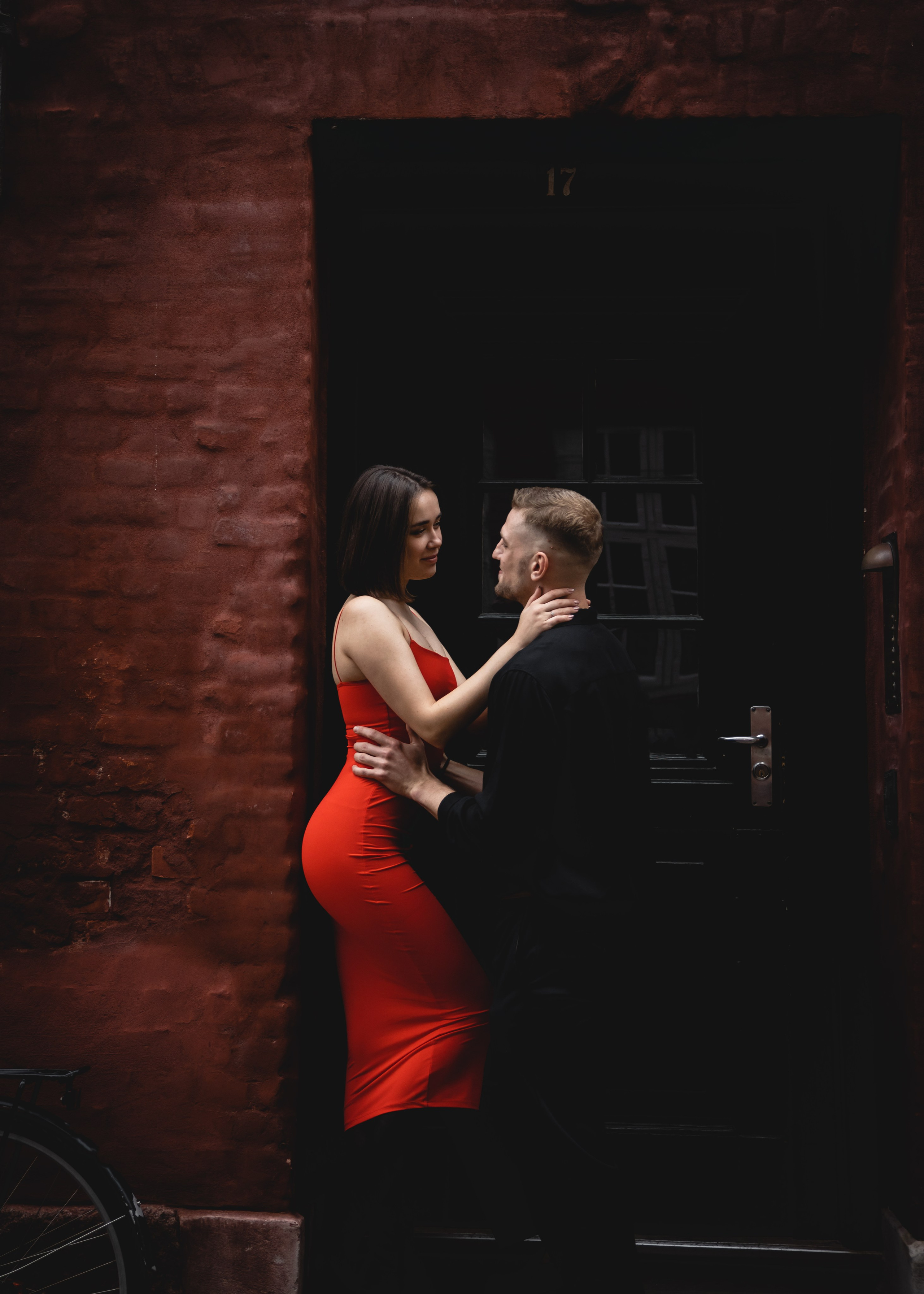 Julia and Filipp. Professional wedding photographer in Copenhagen, Denmark — Julia Byron