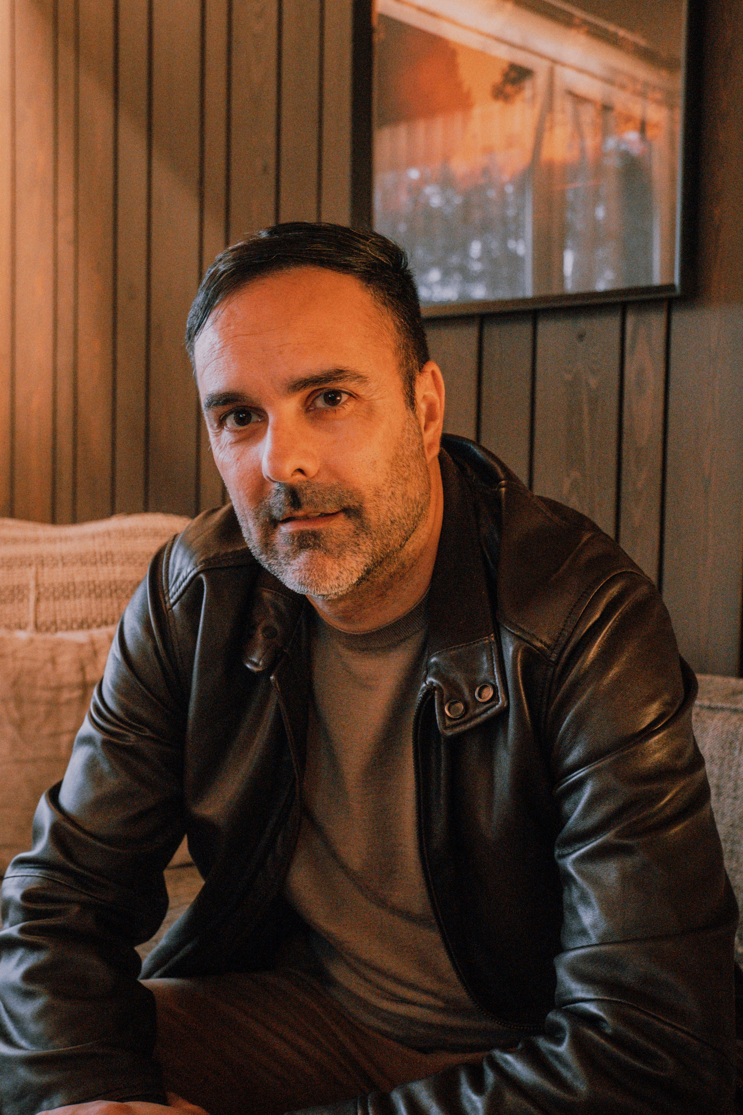 Sesión familiar en el bosque. Fotografía profesional en Calafell - Elena Medvedeva