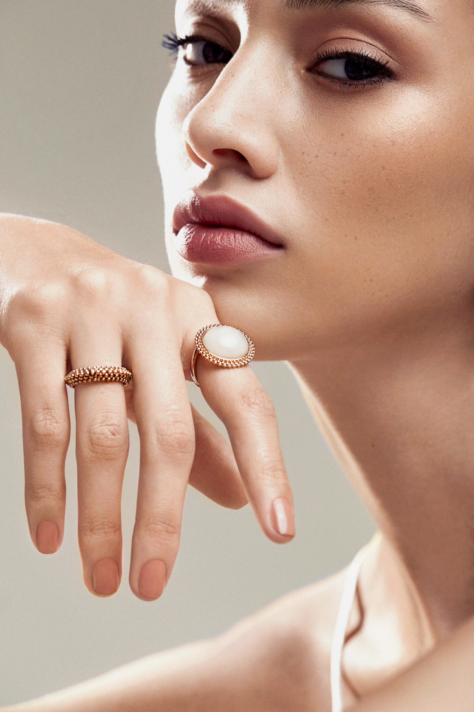 BEAUTY. Beauty, Fashion and Editorial Retoucher