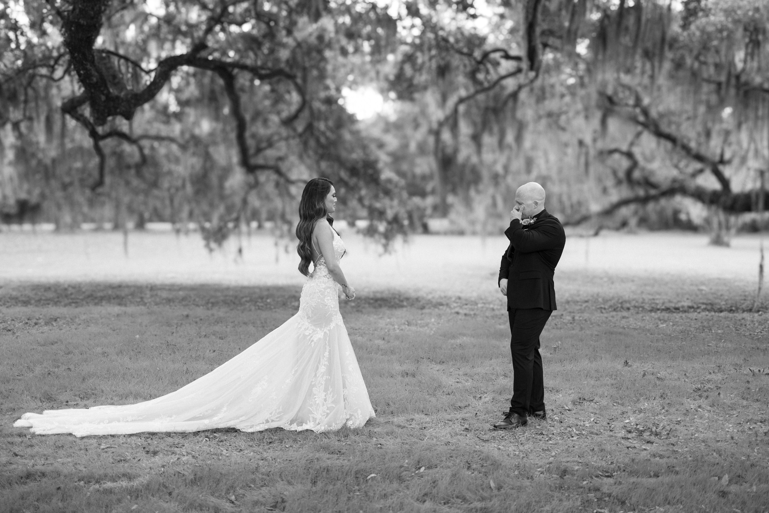 Vasylton Studio• Wedding Photographer | Capturing moments, preserving memories