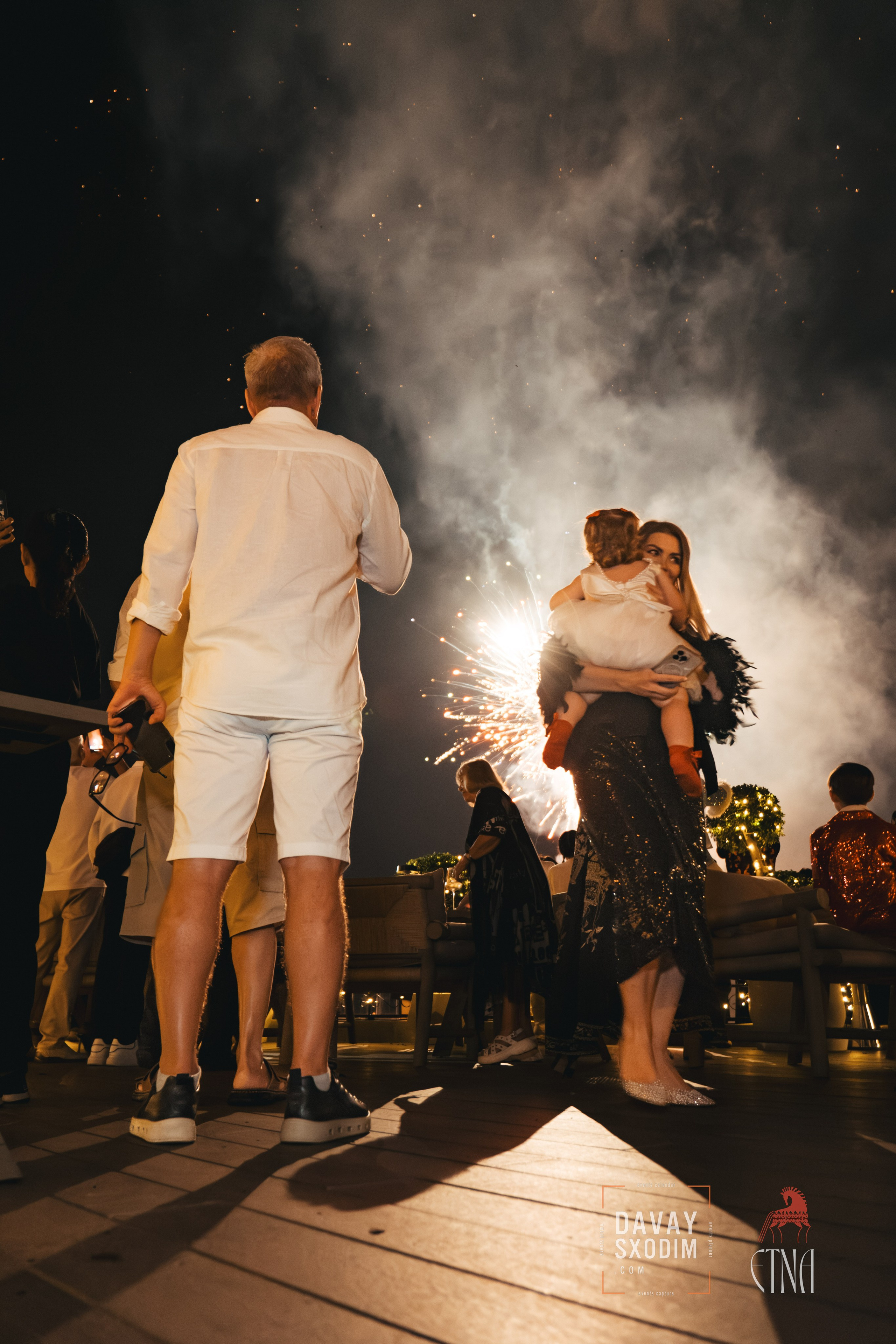 Новогодняя вечеринка | Фоторепортаж | Афиша | DAVAYSXODIM.com PHUKET. АФИША|ФОТОРЕПОРТАЖИ|ИВЕНТЫ|ПХУКЕТ