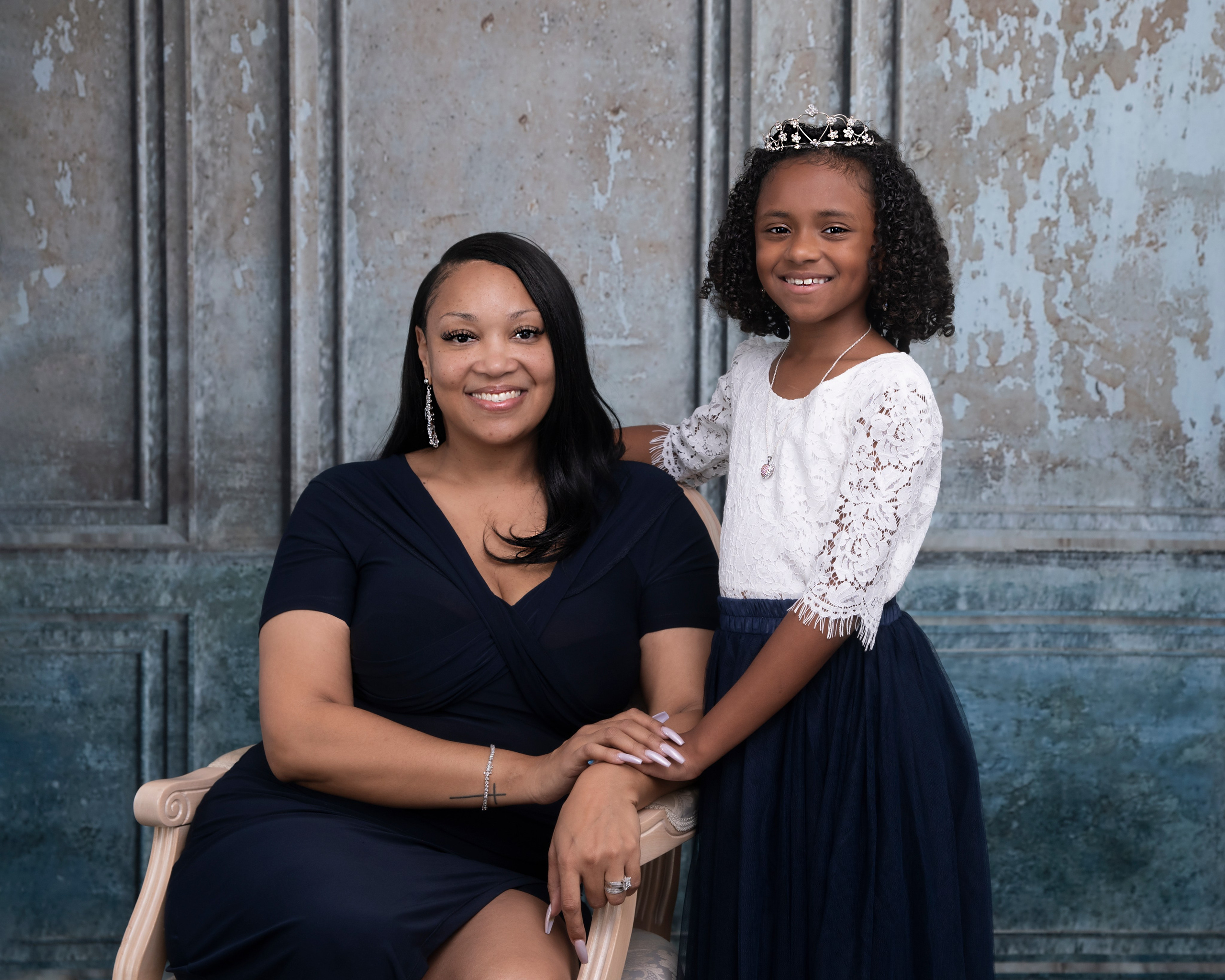 Family session in studio. Portrait, kids and family photographer in Wesley Chapel Alina Alice Osipova