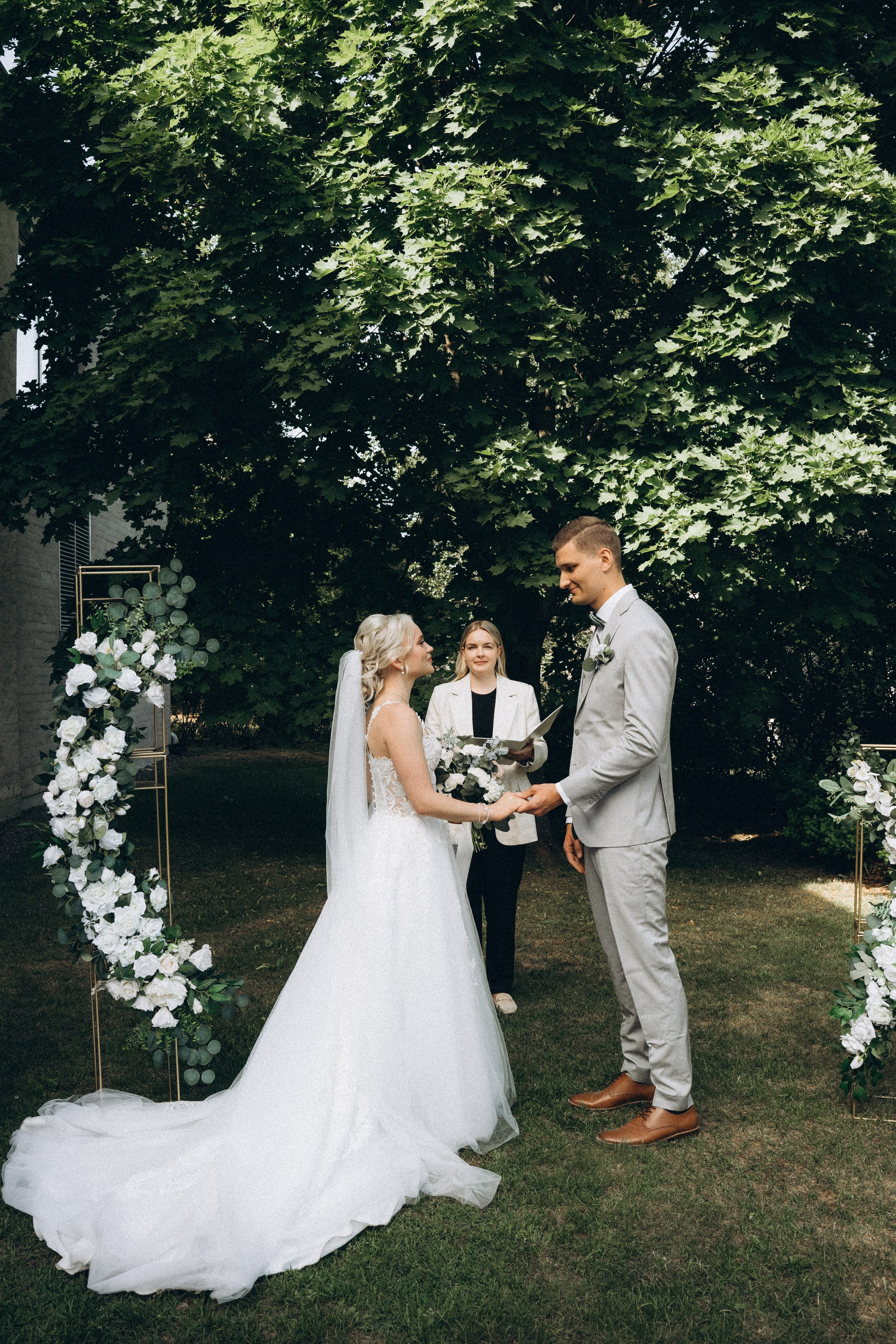 Wedding. Wedding and potrait photographer in Helsinki Vickan O