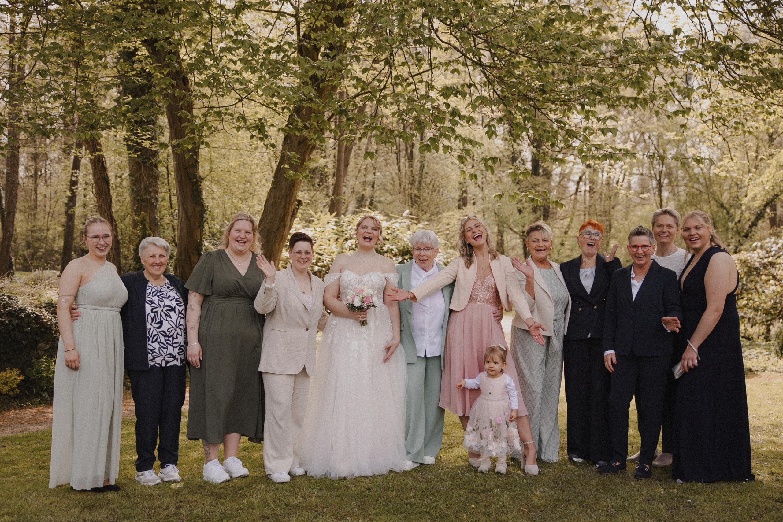 Lorena & Jan l Schloss Sythen. Hochzeitsfotografin Bochum | Halyna Reiche Fotografie NRW