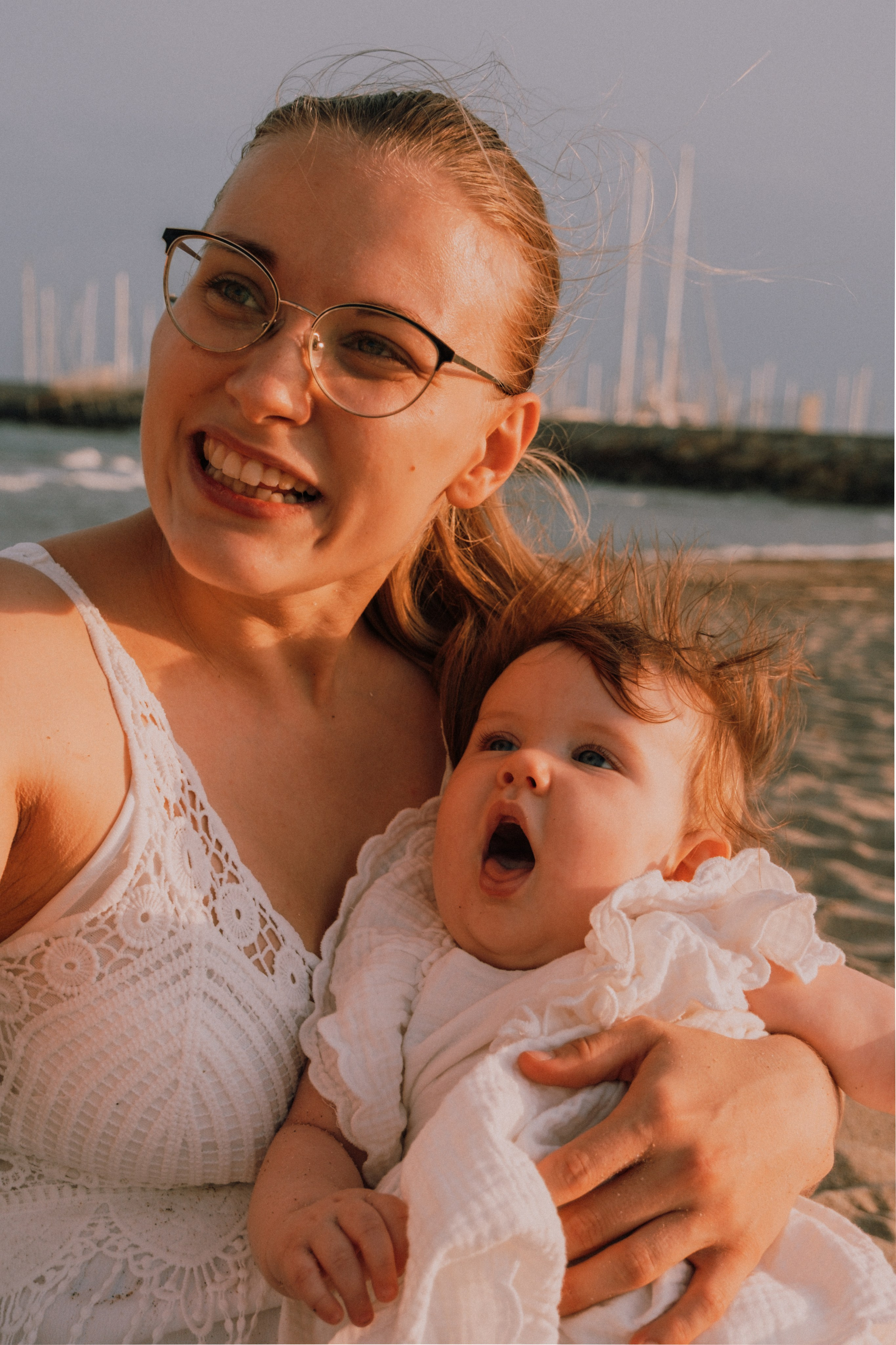 Семейная фотосессия на пляже. Профессиональная фотосъемка в Калафелле — Елена Медведева