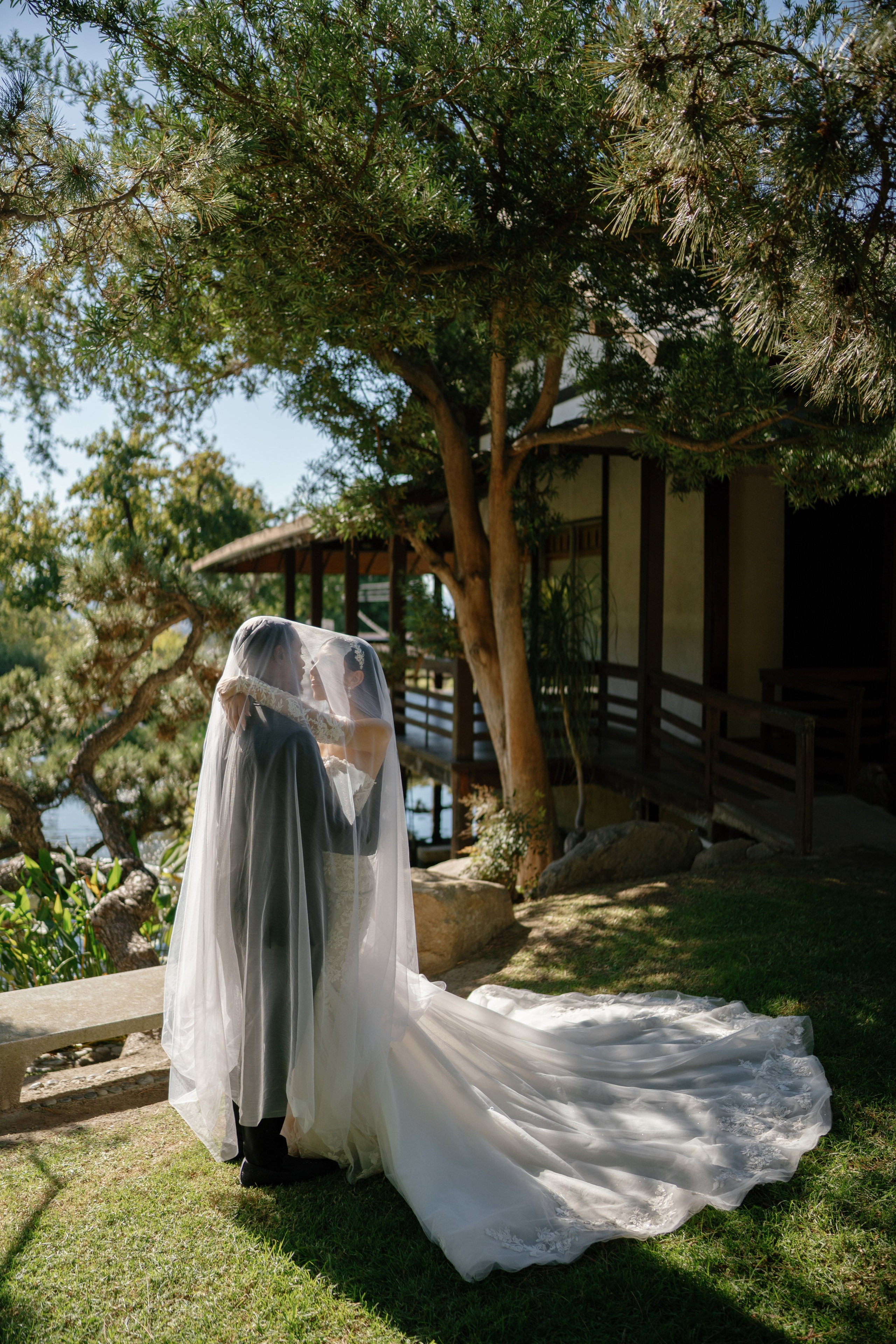 Wedding at Bella Blanca Los Angeles. Wedding Photography & Videography Team in California, Los Angeles, San Francisco, San Diego and Travel