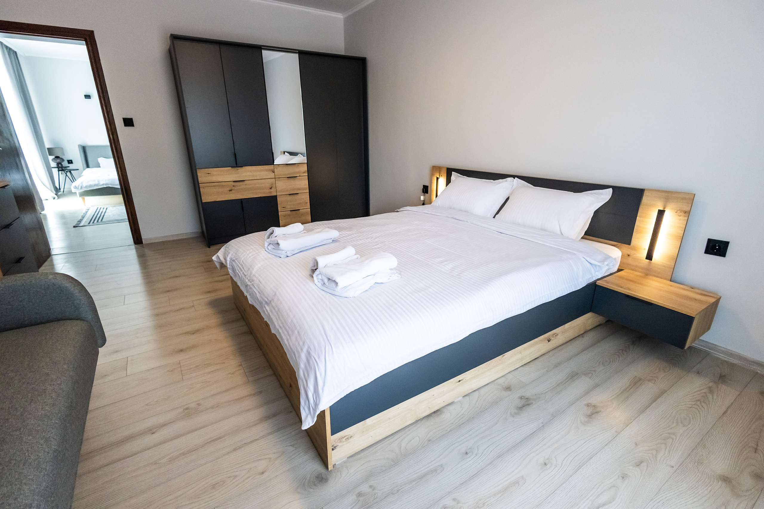 Хотел. Фотограф Ирина Йотова