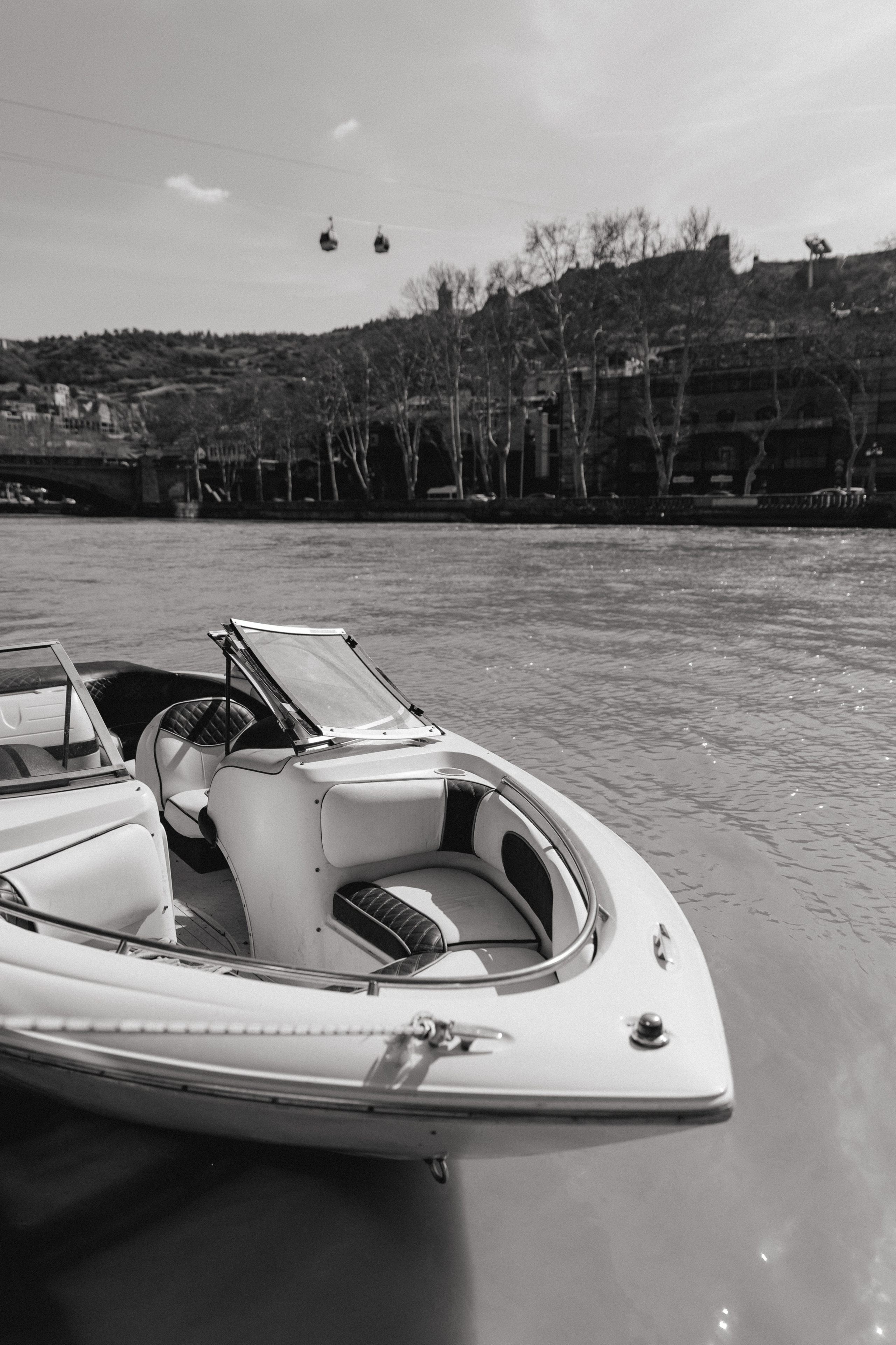 Boat/Прогулка на катере. Photographer Anna Nazarenko