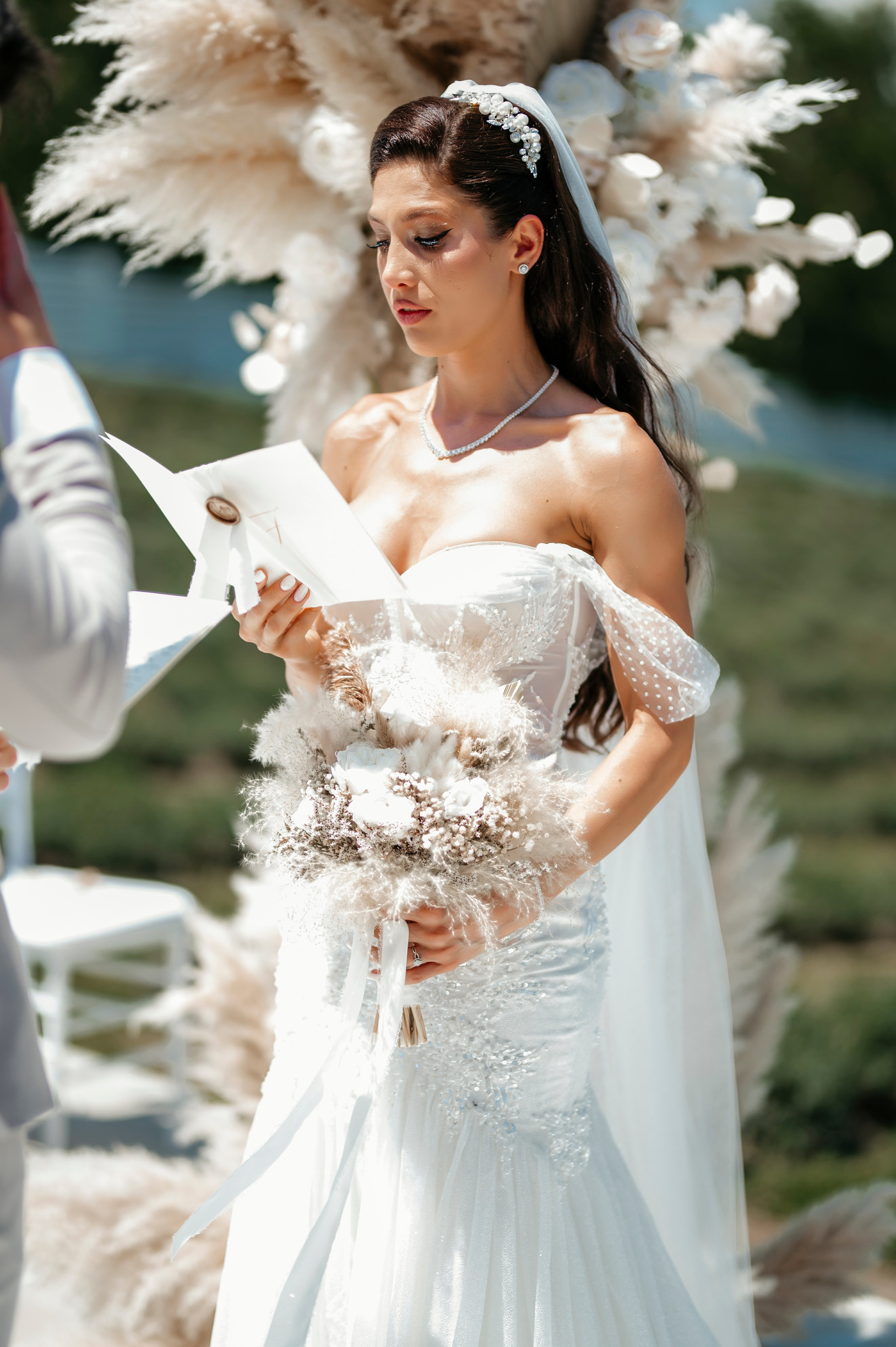 Larisa & Cosmin. Fotograf si Videograf | Nuntă-Botez