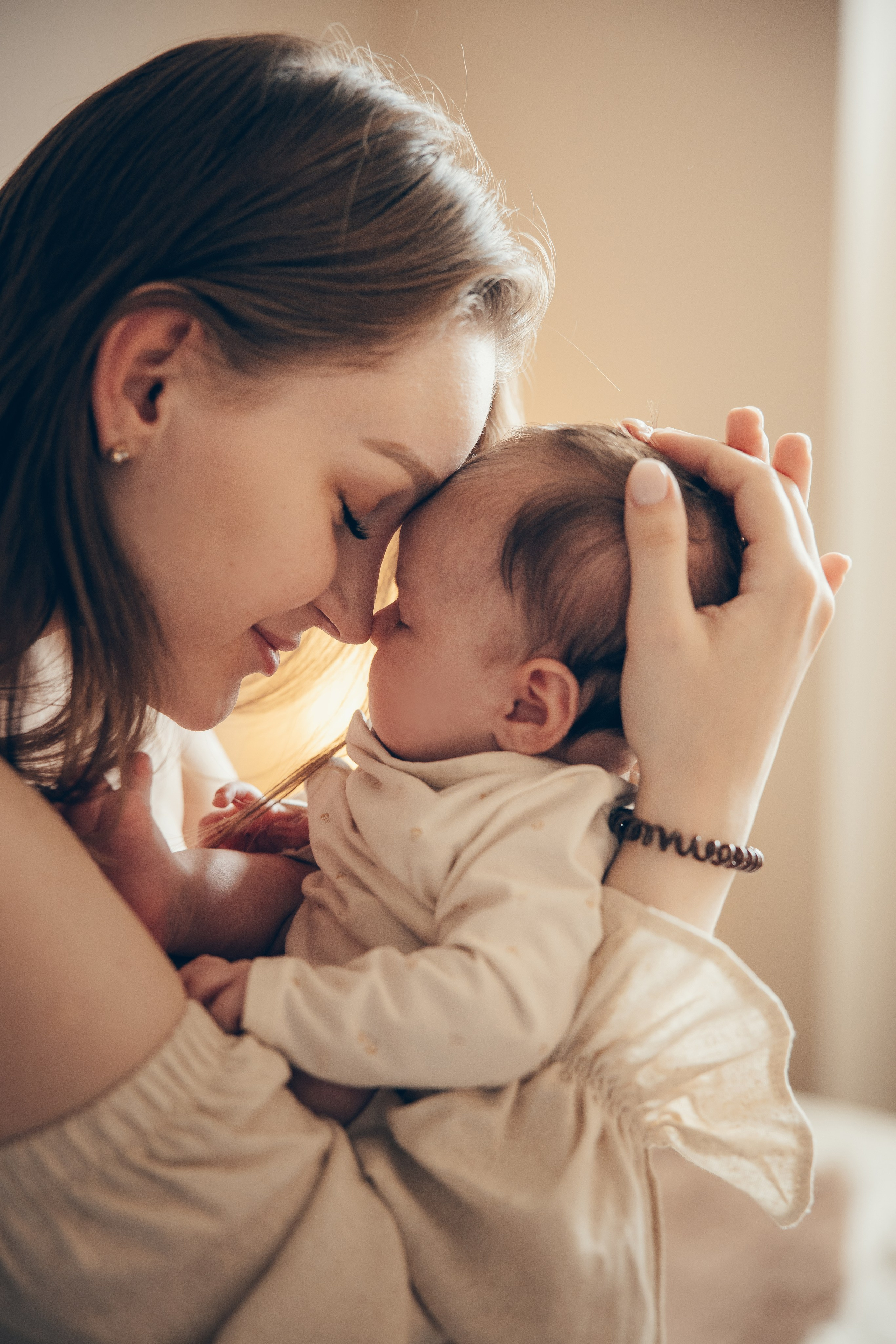 In-Home Baby Photoshoot. Family and children’s photographer and videographer in Chicago