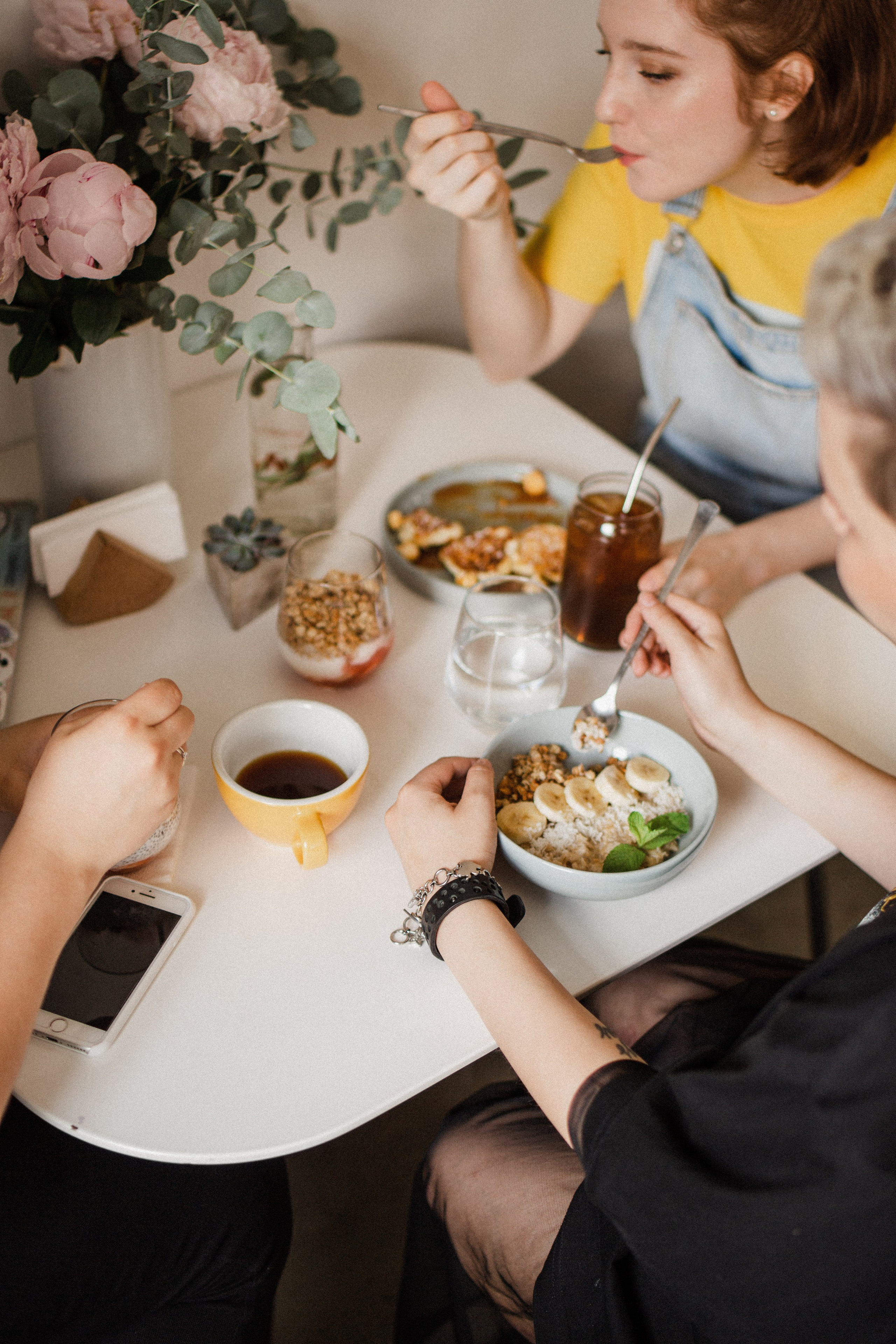 Kootyata coffee shop. Photographer Vladmir Gladkov