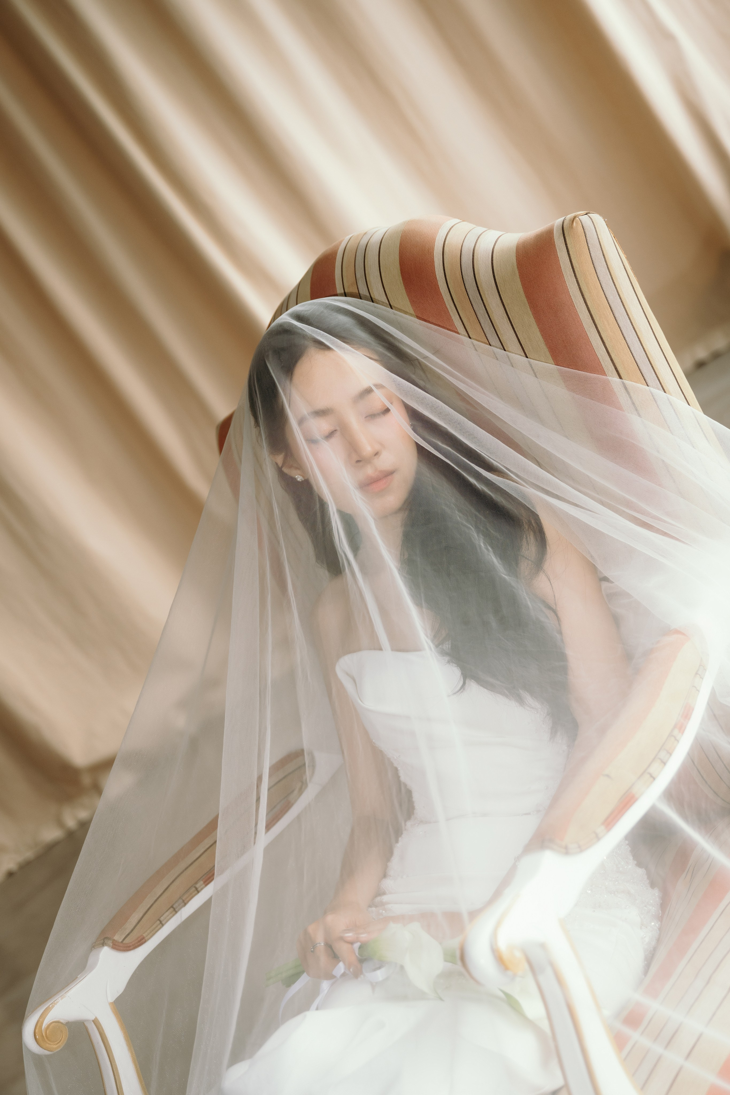 N.A wedding photoshoot in studio