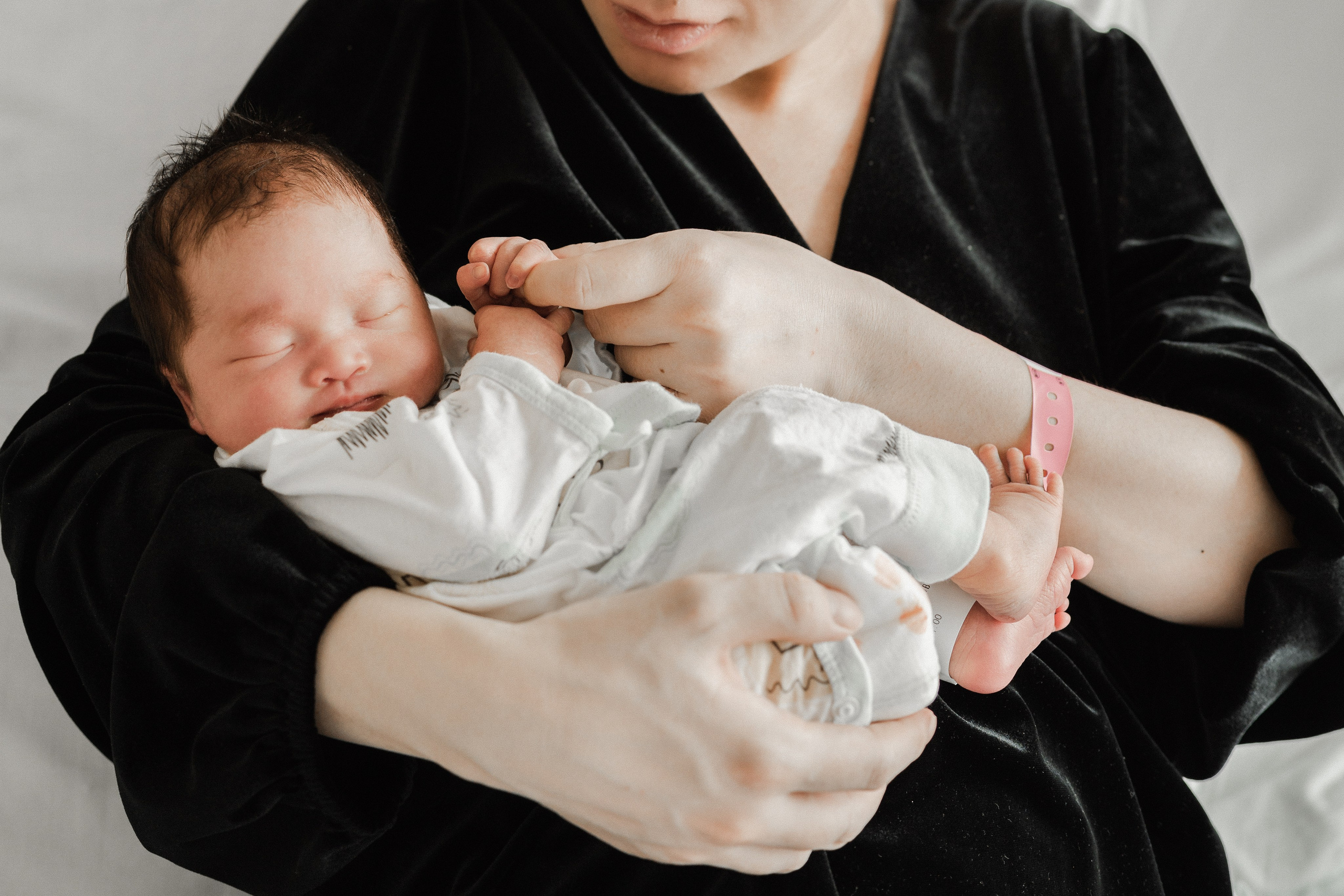 Fresh 48 & 新生儿. Family Photographer Angie in Shanghai