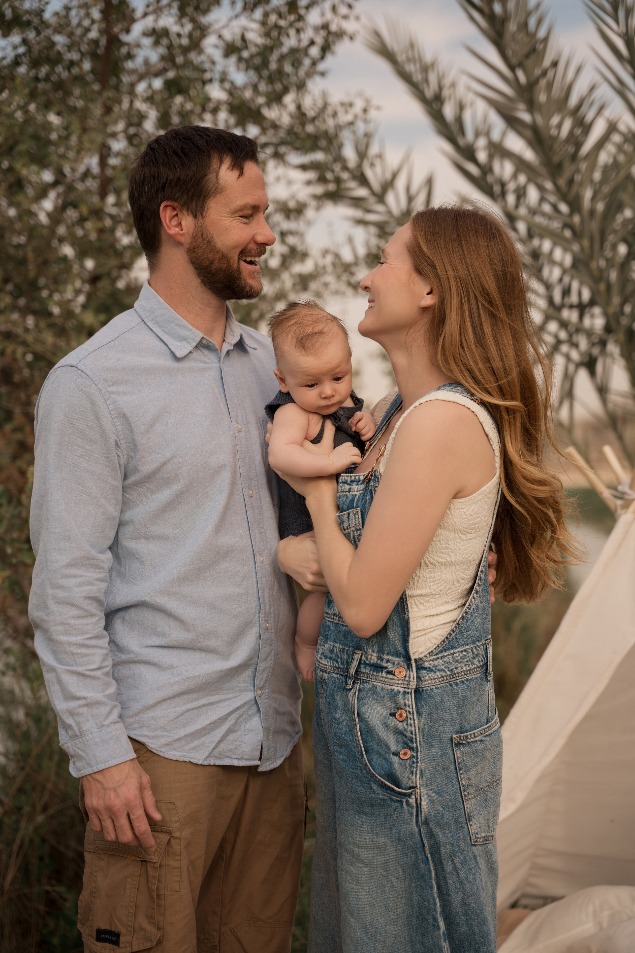 Celebrating 2 months milestone by the lake. Angela Iakovleva — Family Photographer in Dubai