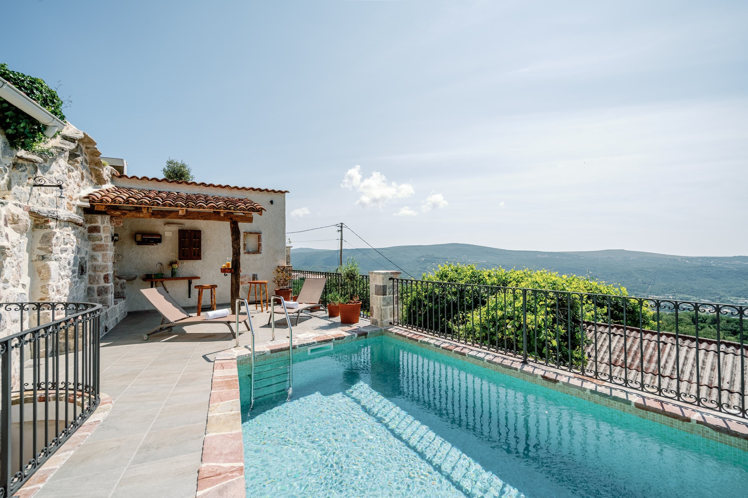 Real Estate Photography. Montenegro. EVAN ARISTOV WEDDING PHOTOGRAPHY — Seattle Wedding Photographer