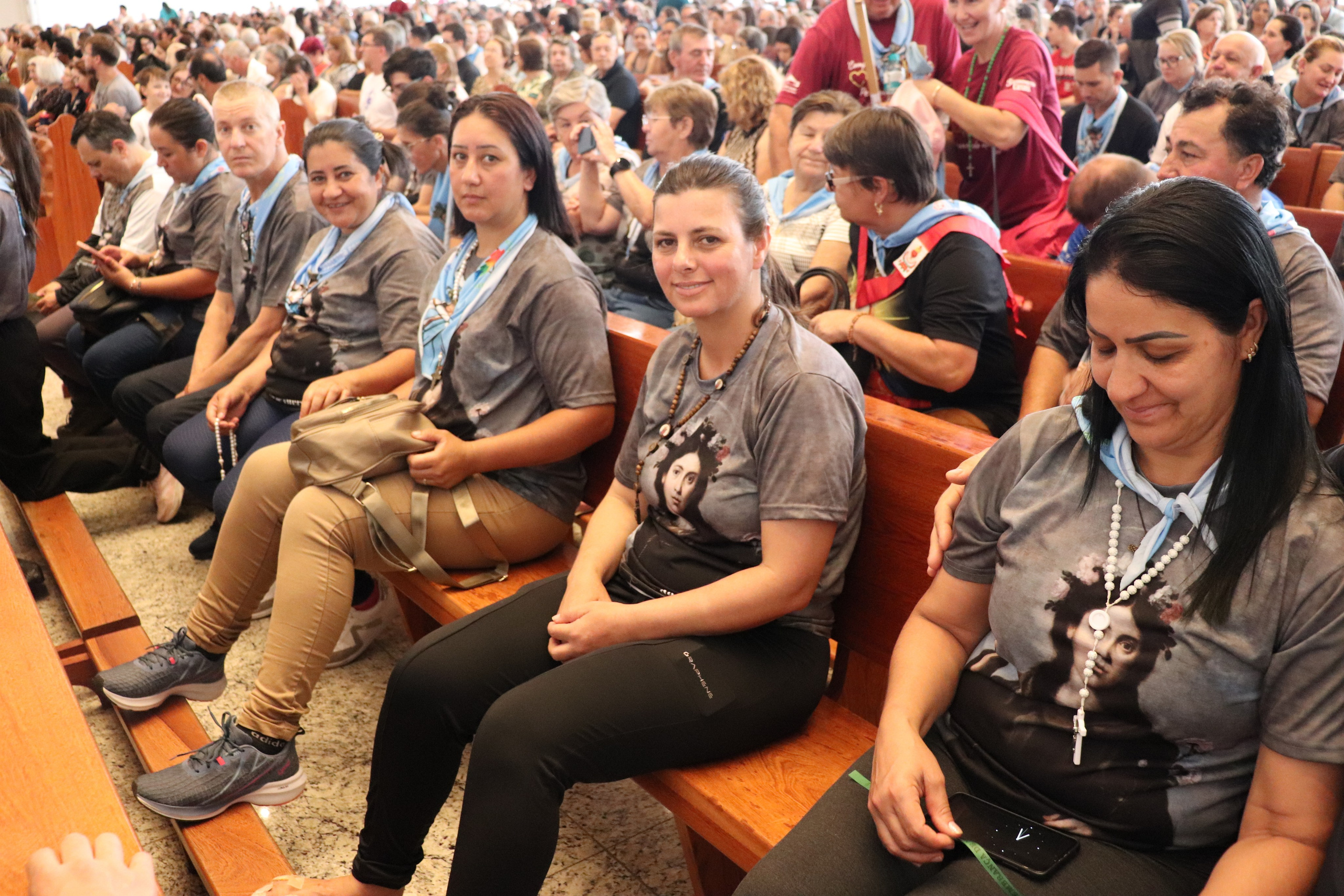 Peregrinação Nossa Senhora de Belém. Handa Produções