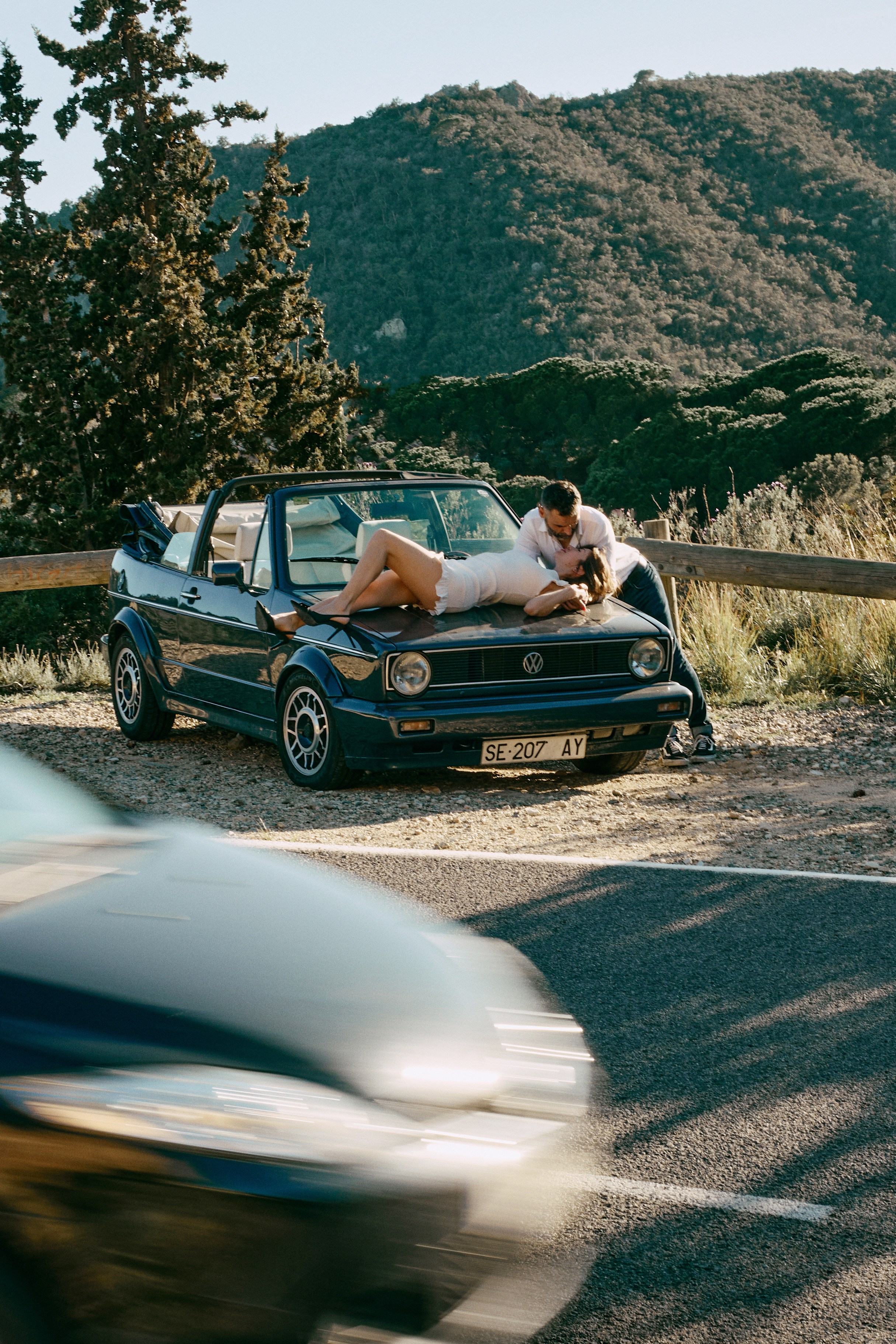 Дорога. Джоан и Елена. Photographer in Barcelona Spain Zhanna Zakharchenko