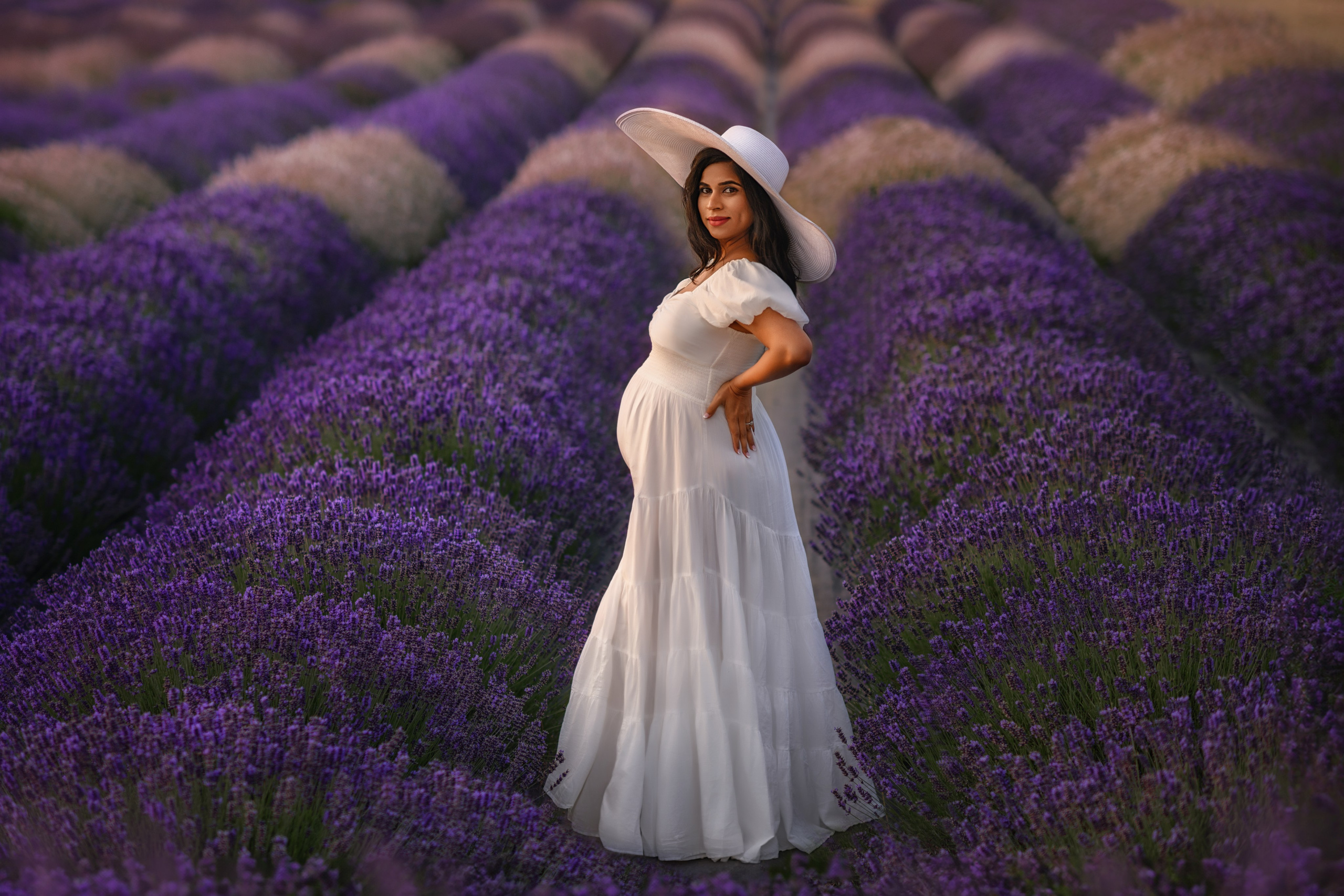 Praveena. Wedding & family photography in Seattle area. Helen Michelle photographer