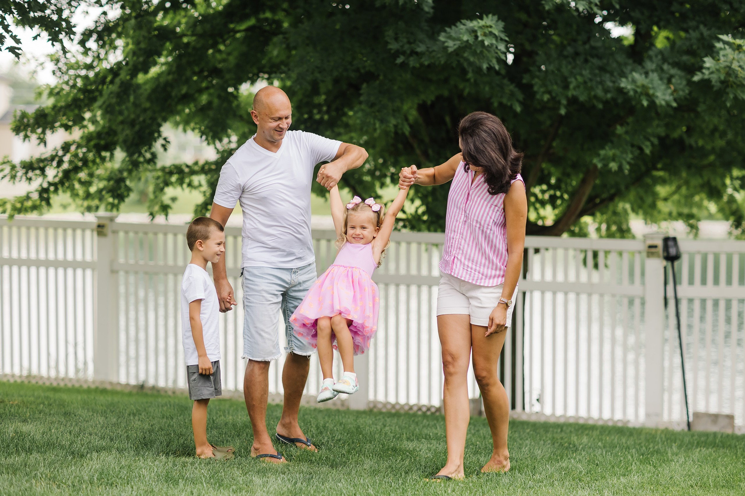 Birthday Party. Wedding family event photographer in Chicago Nick Yushevich